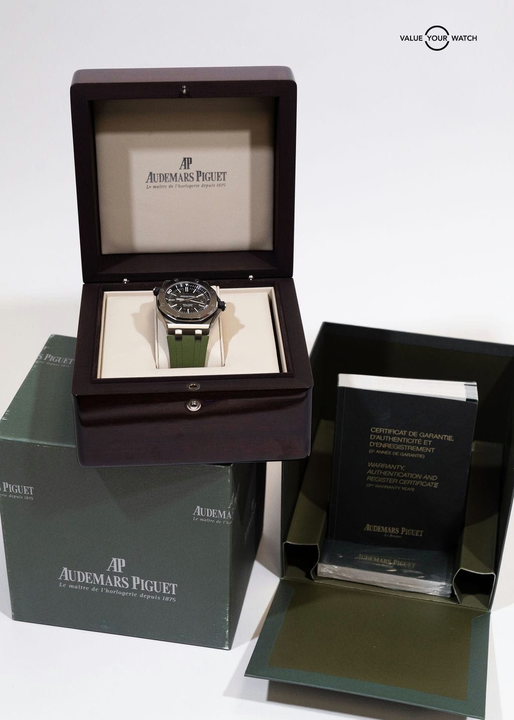 Audemars Piguet Royal Oak Offshore Diver 15703ST Black 42mm Horus