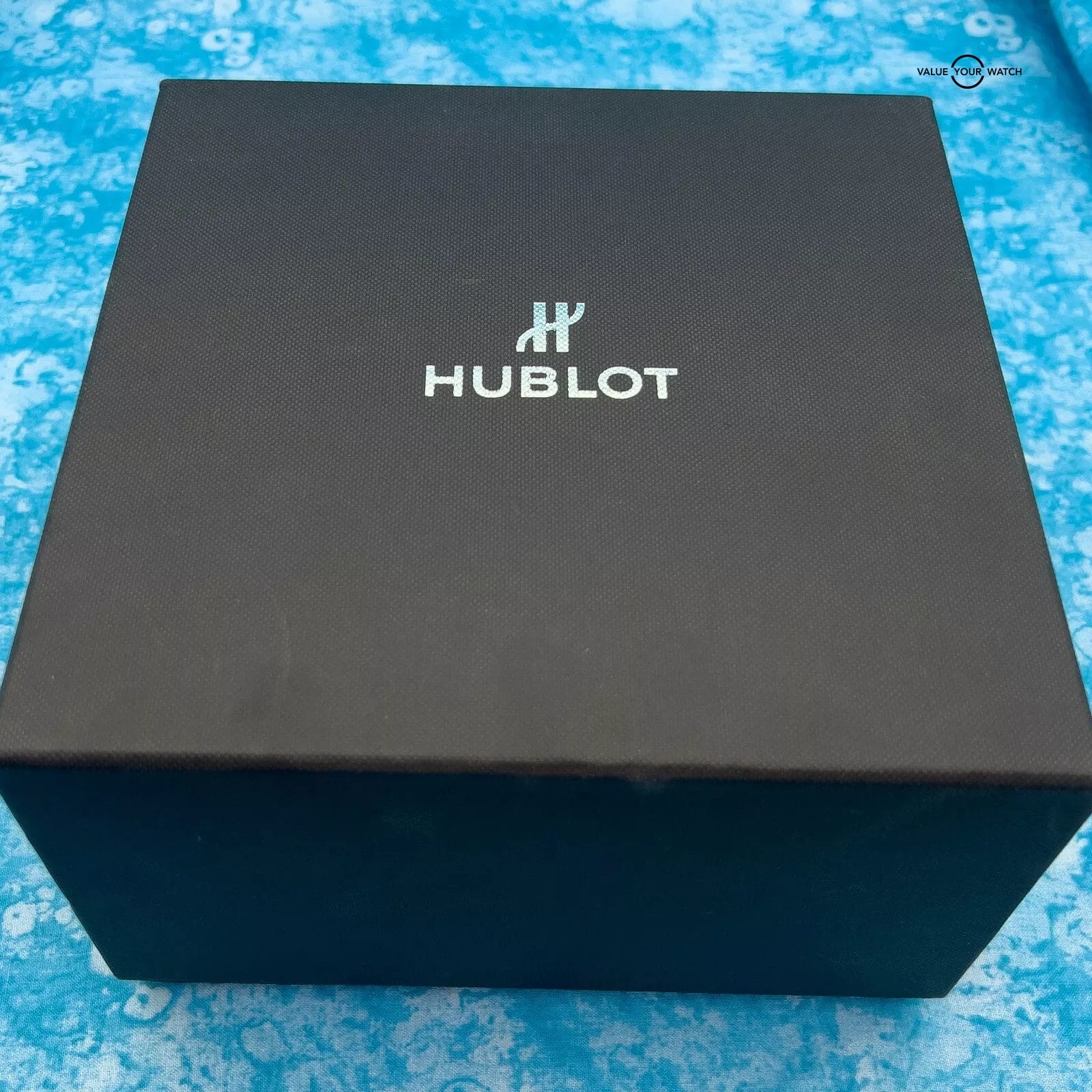 Hublot Classic Fusion Black Ceramic Blue Dial 45mm 2021 - 511.CM.7170.LR - Image 4