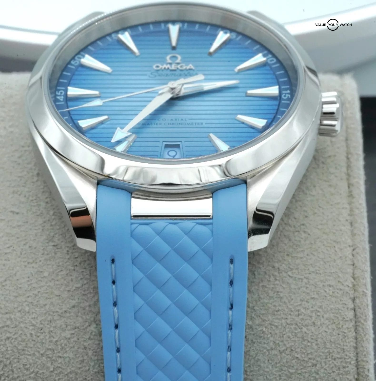 2024 OMEGA Seamaster Aqua Terra Summer Blue Dial 41mm BOXES/PAPERS! - Image 3