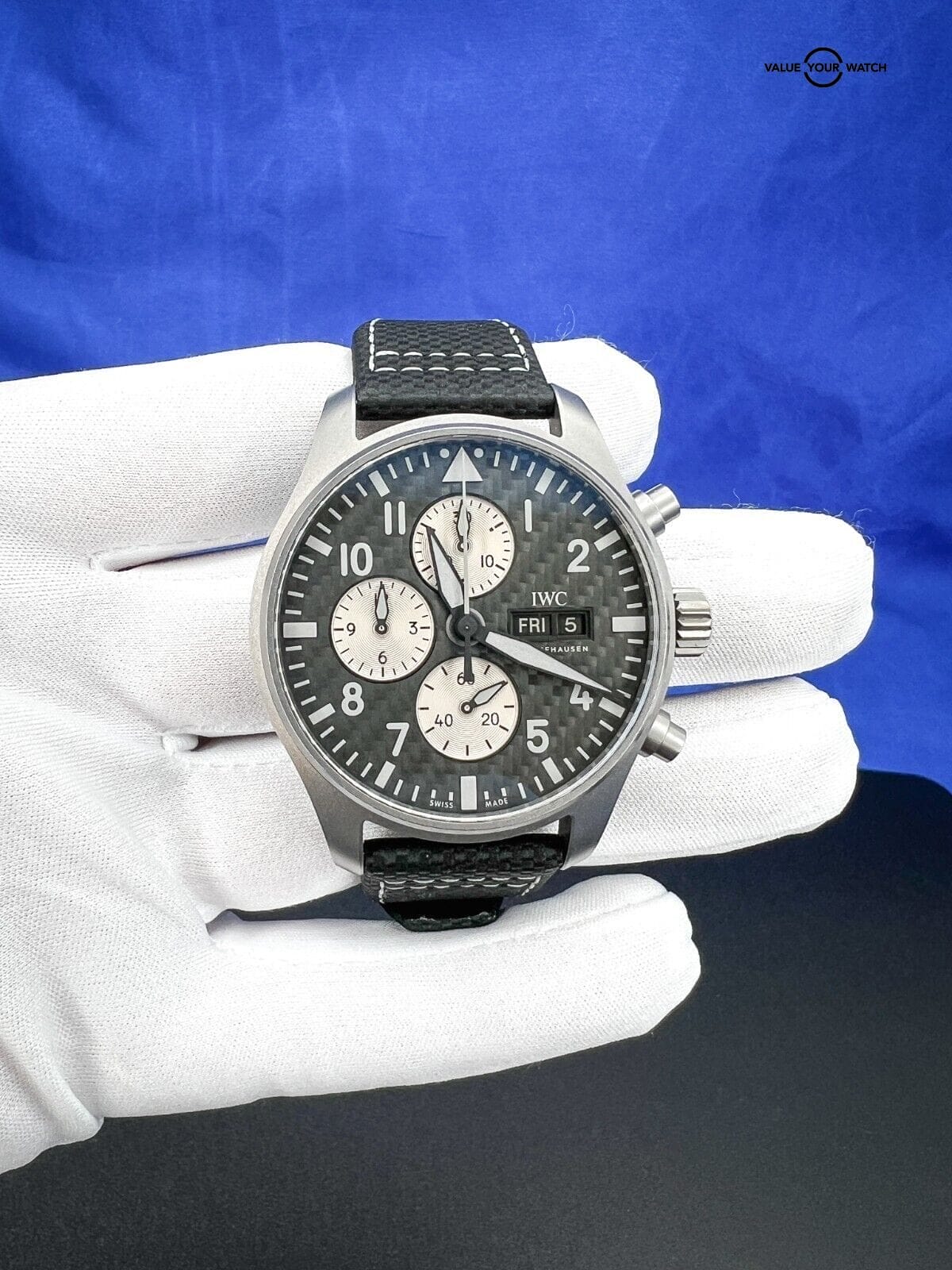 IWC Pilots AMG Titanium Automatic 43 mm Carbon Fiber Black Watch IW377903 - Image 5