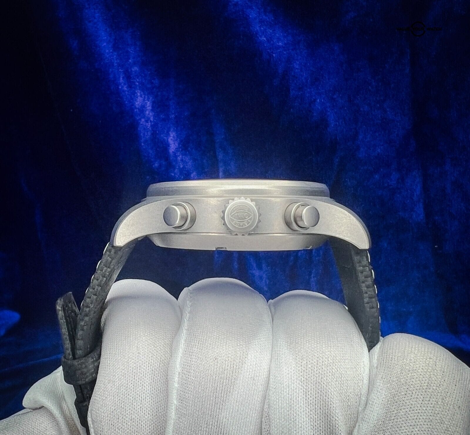 IWC Pilots AMG Titanium Automatic 43 mm Carbon Fiber Black Watch IW377903 - Image 14