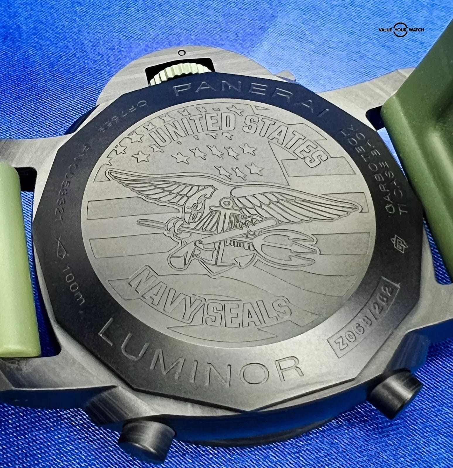 Panerai Luminor Chrono Carbotech Navy Seals Black Dial 44mm PAM01419 Full Set - Image 6