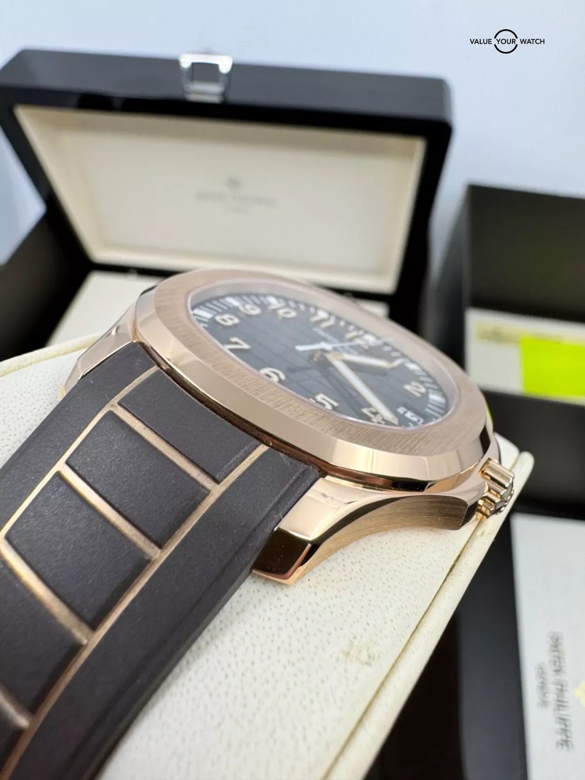 2013 Top Condition BOX PAPERS 5167R Patek Philippe Aquanaut Rose Gold Brown 40mm - Image 6