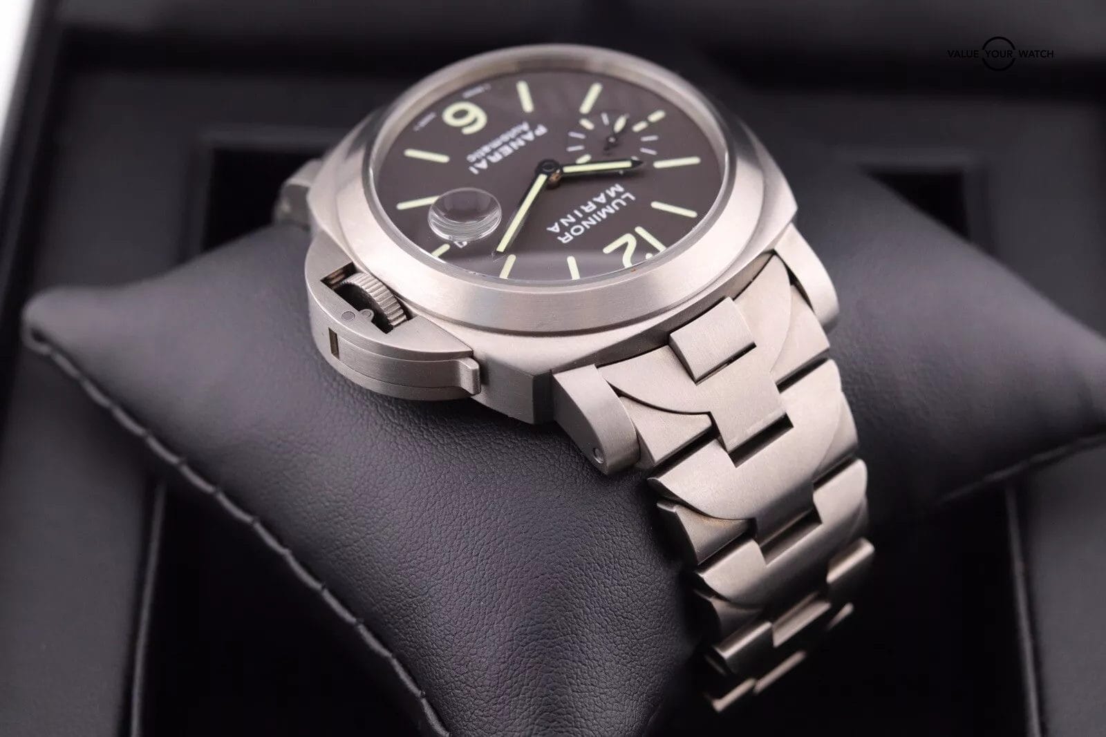 Panerai Luminor Marina Titanium 44MM Automatic PAM00279 - Image 3