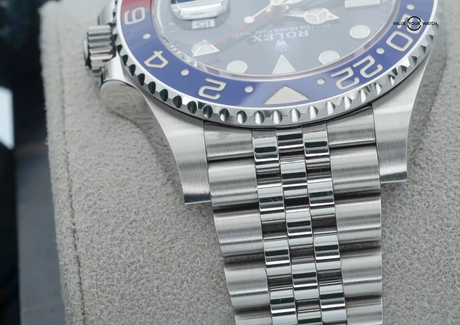 ROLEX GMT-MASTER II 126710 BLRO PEPSI JUBILEE 2018 BOXES/PAPERS! - Image 9