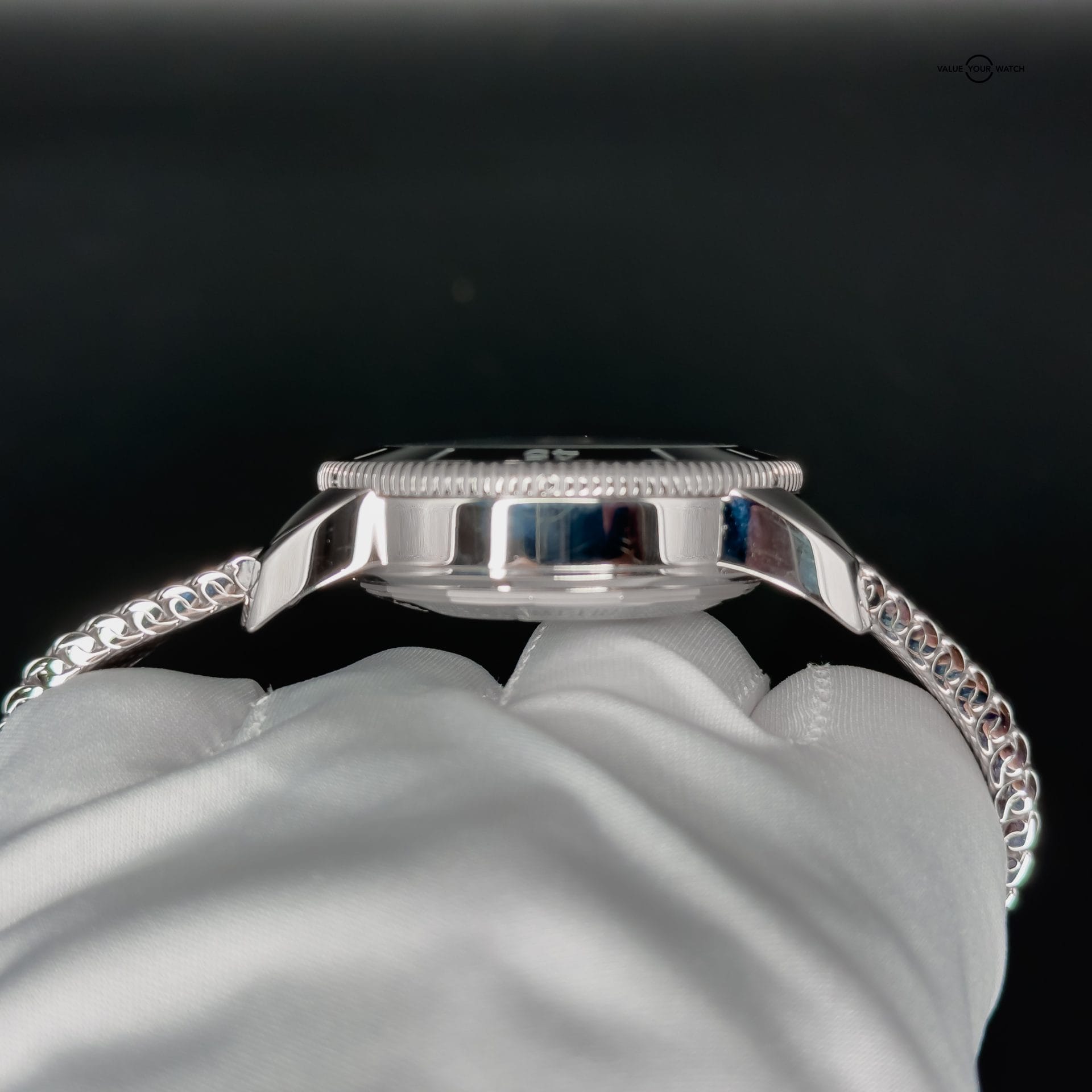 Breitling SuperOcean Heritage Chronograph Green A13313121L1S1 - Image 4