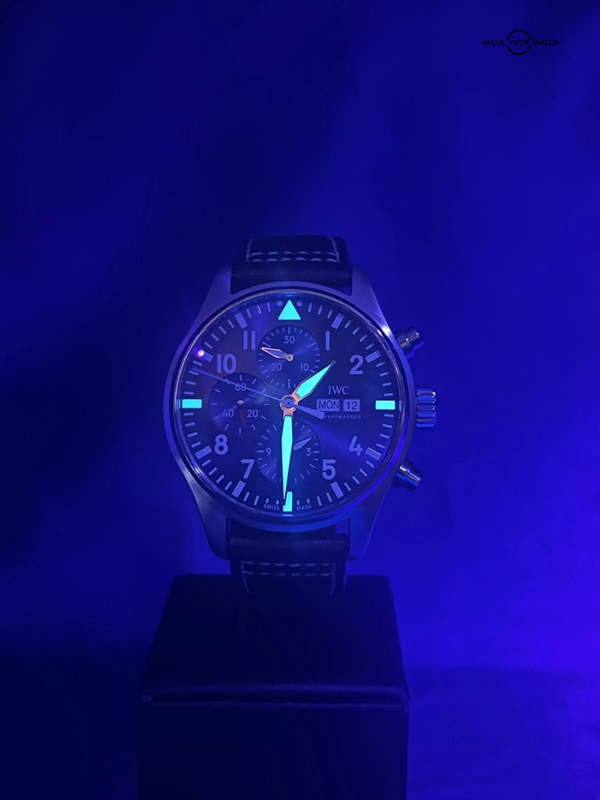 IWC Pilot's Watch Blue Dial Chronograph Men's Watch with Box & Papers IW377714 - Image 6
