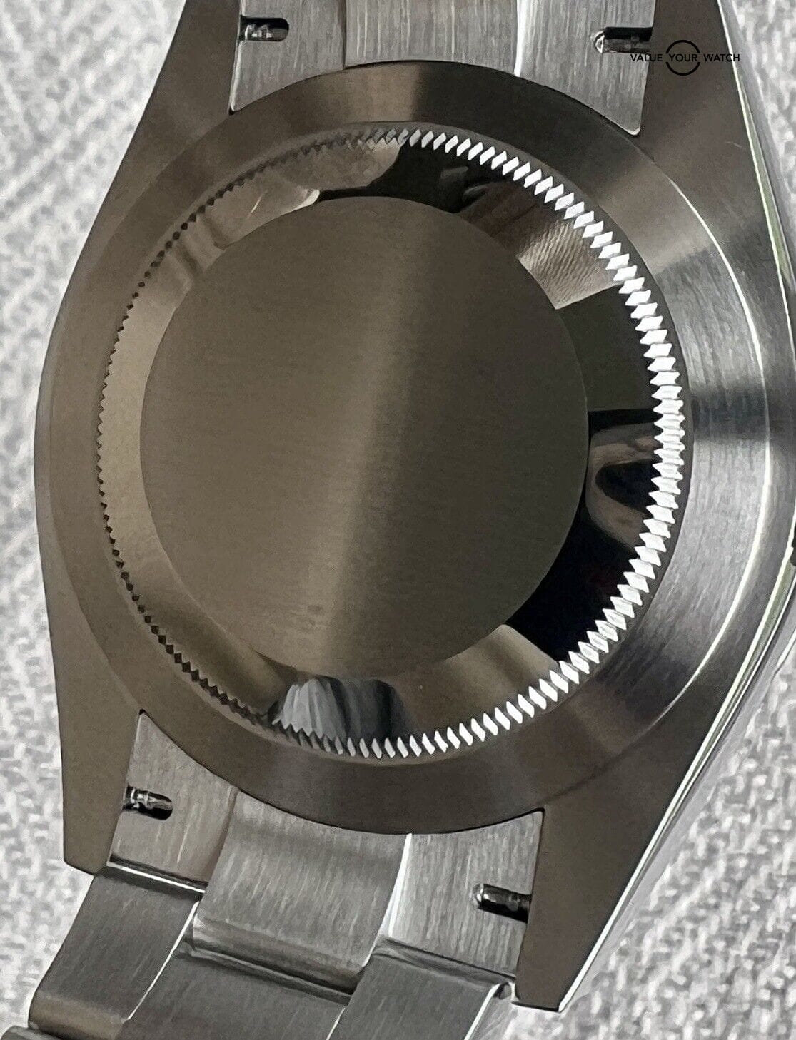 2024 Unworn Rolex Oyster Perpetual 124300 Green Dial Box And Papers - Image 2