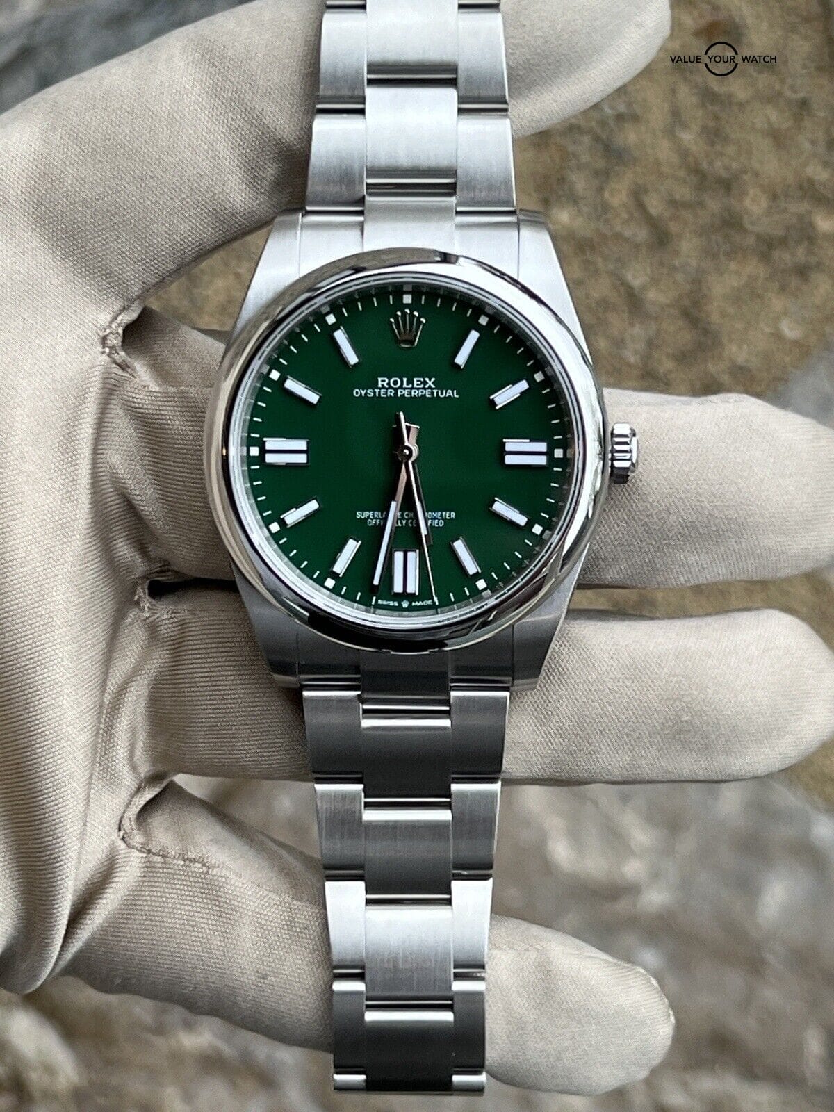 2024 Unworn Rolex Oyster Perpetual 124300 Green Dial Box And Papers