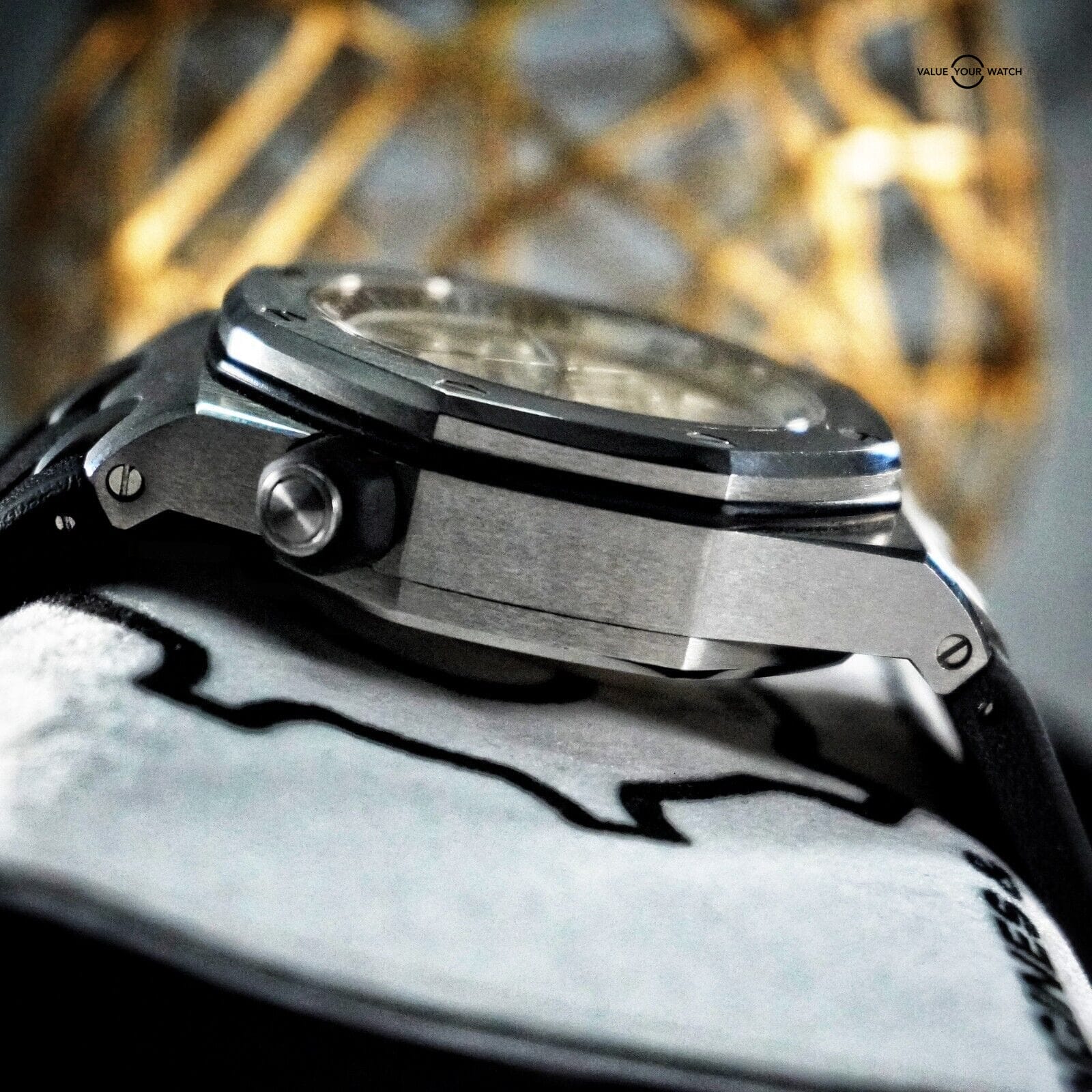 Audemars Piguet Royal Oak Offshore Diver White Dial 42mm - 15710ST.OO.A002CA.02 - Image 17