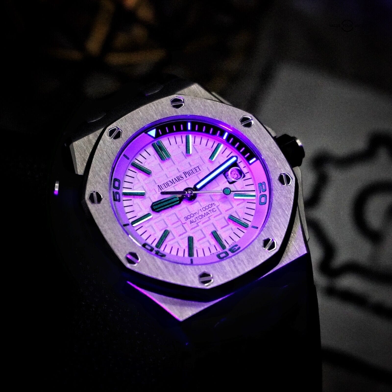 Audemars Piguet Royal Oak Offshore Diver White Dial 42mm - 15710ST.OO.A002CA.02 - Image 18