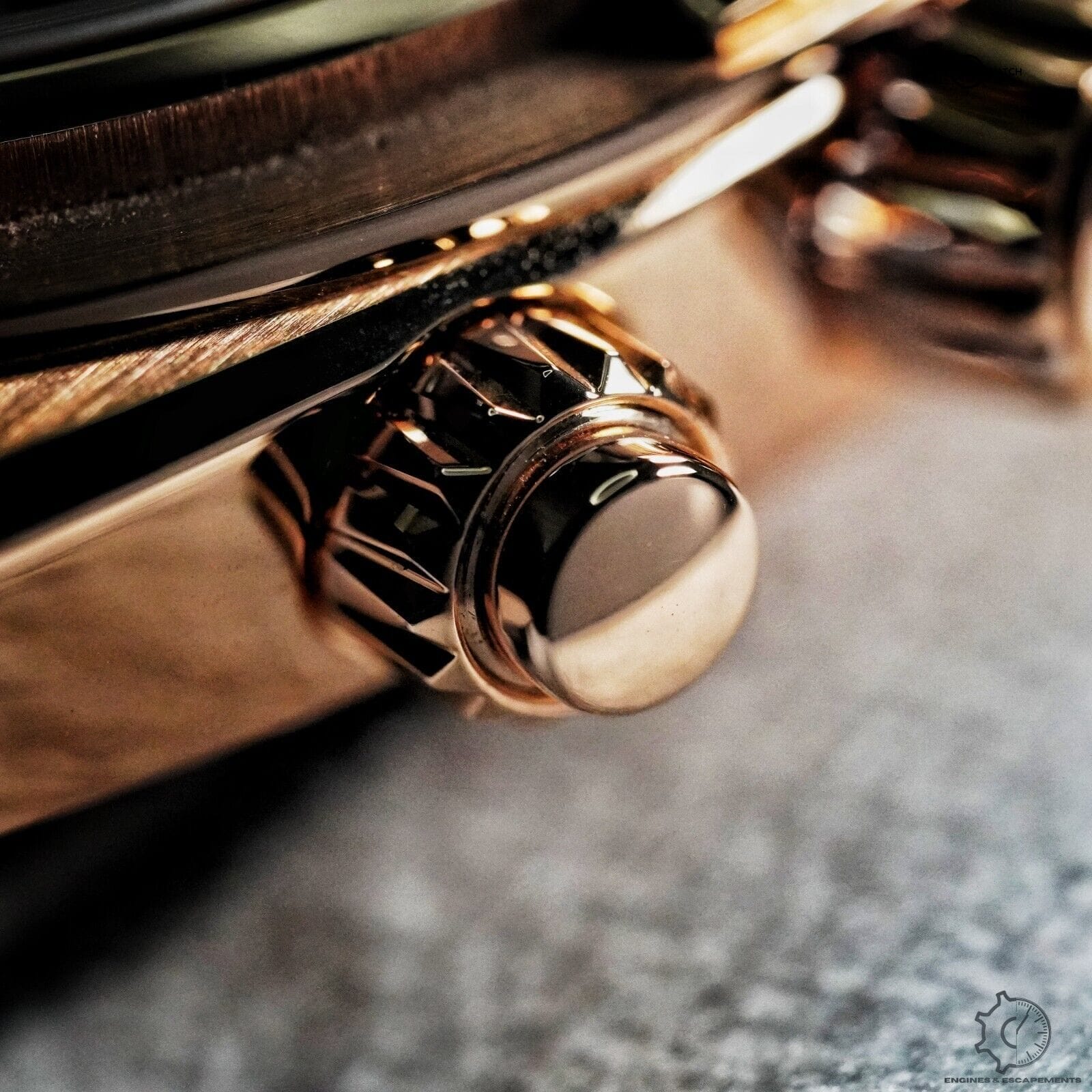 Vacheron Constantin Overseas Rose Gold Green Dial UNWORN - 5520V/210R-B966 - Image 13