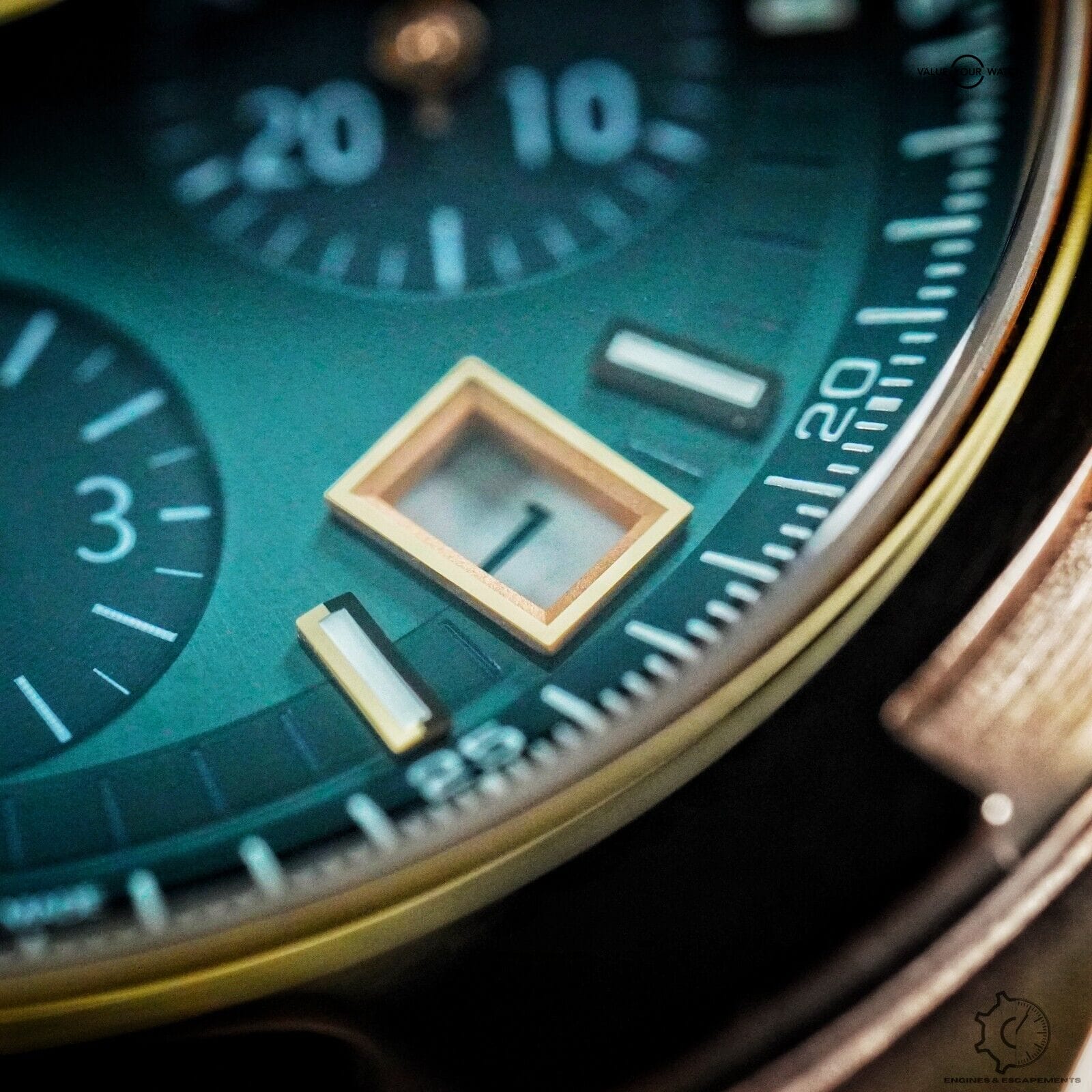 Vacheron Constantin Overseas Rose Gold Green Dial UNWORN - 5520V/210R-B966 - Image 20