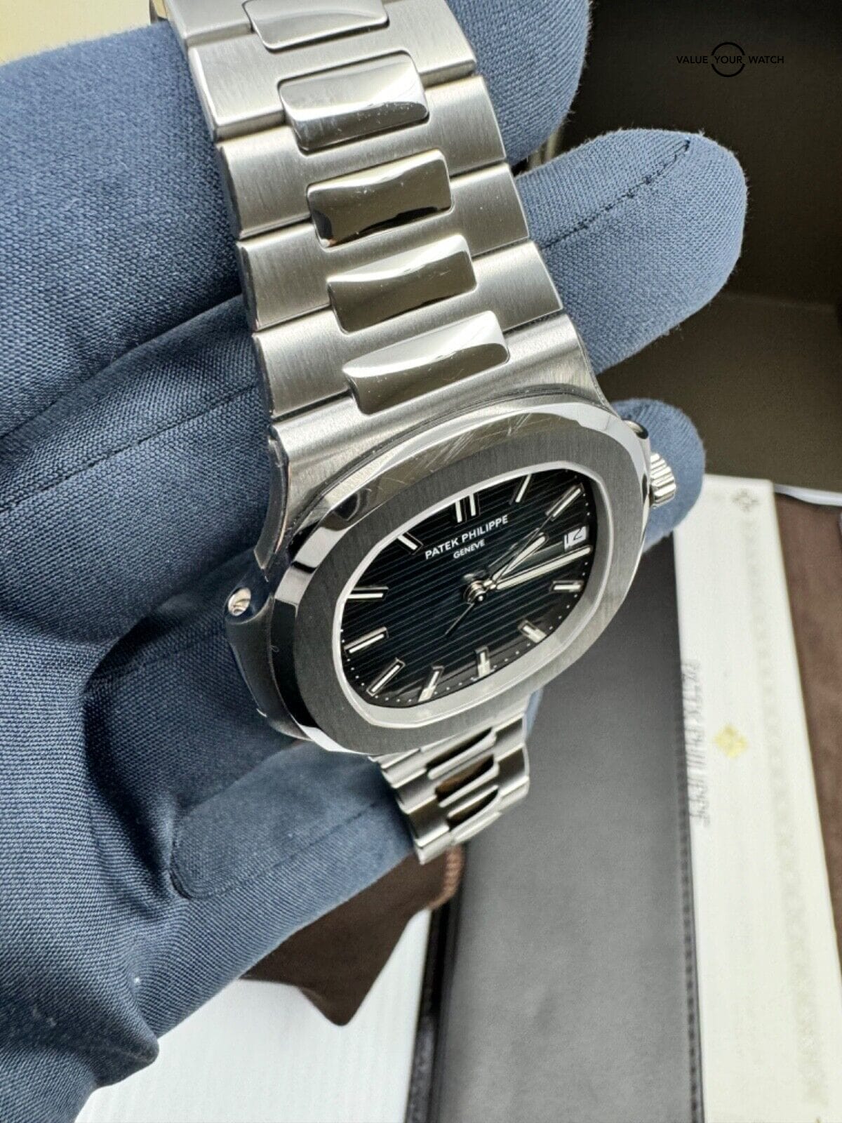 2018 Box Papers Blue Dial PATEK PHILIPPE Nautilus 5711/1A-010 40mm in Steel - Image 6