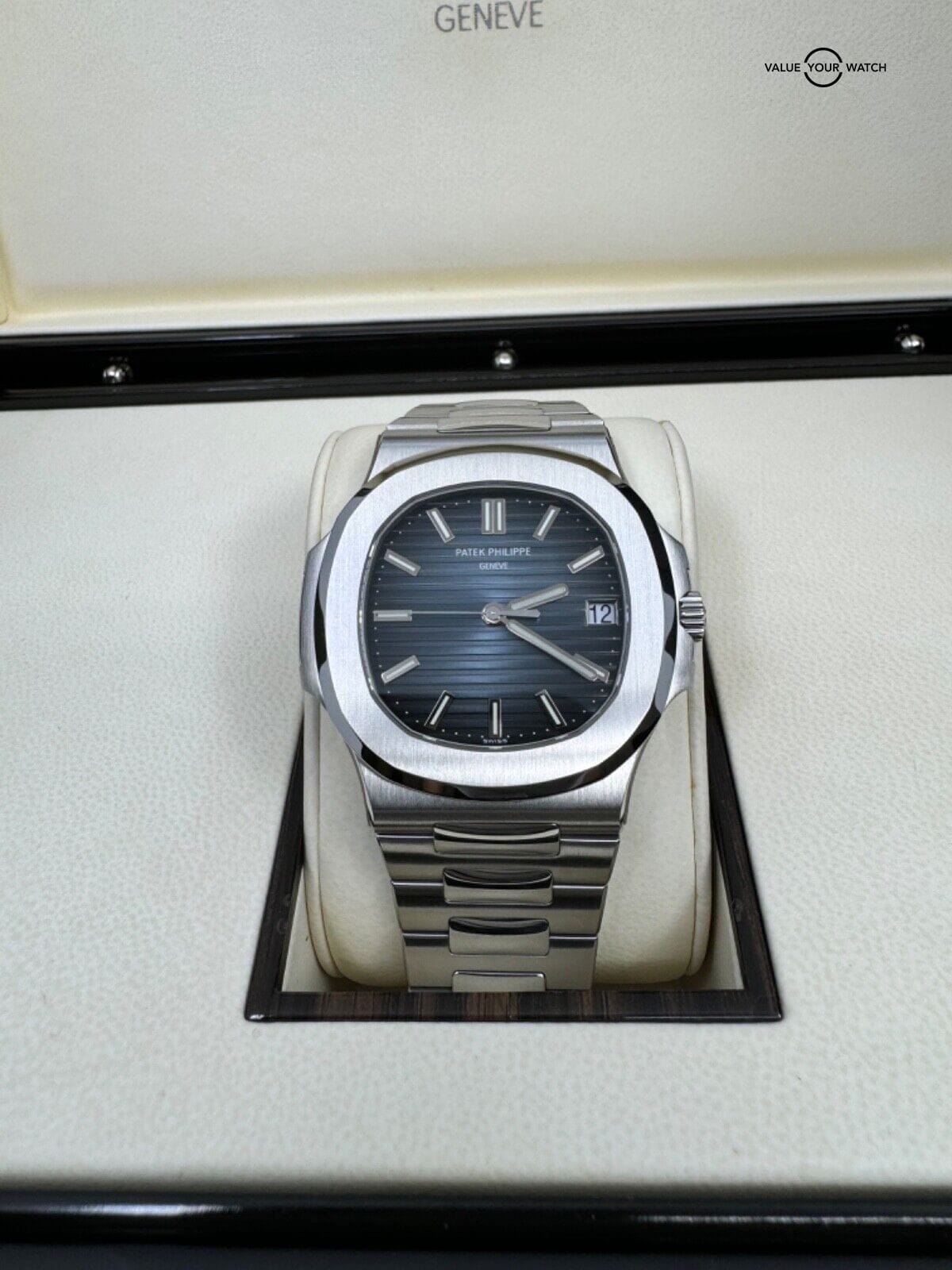 2018 Box Papers Blue Dial PATEK PHILIPPE Nautilus 5711/1A-010 40mm in Steel - Image 10