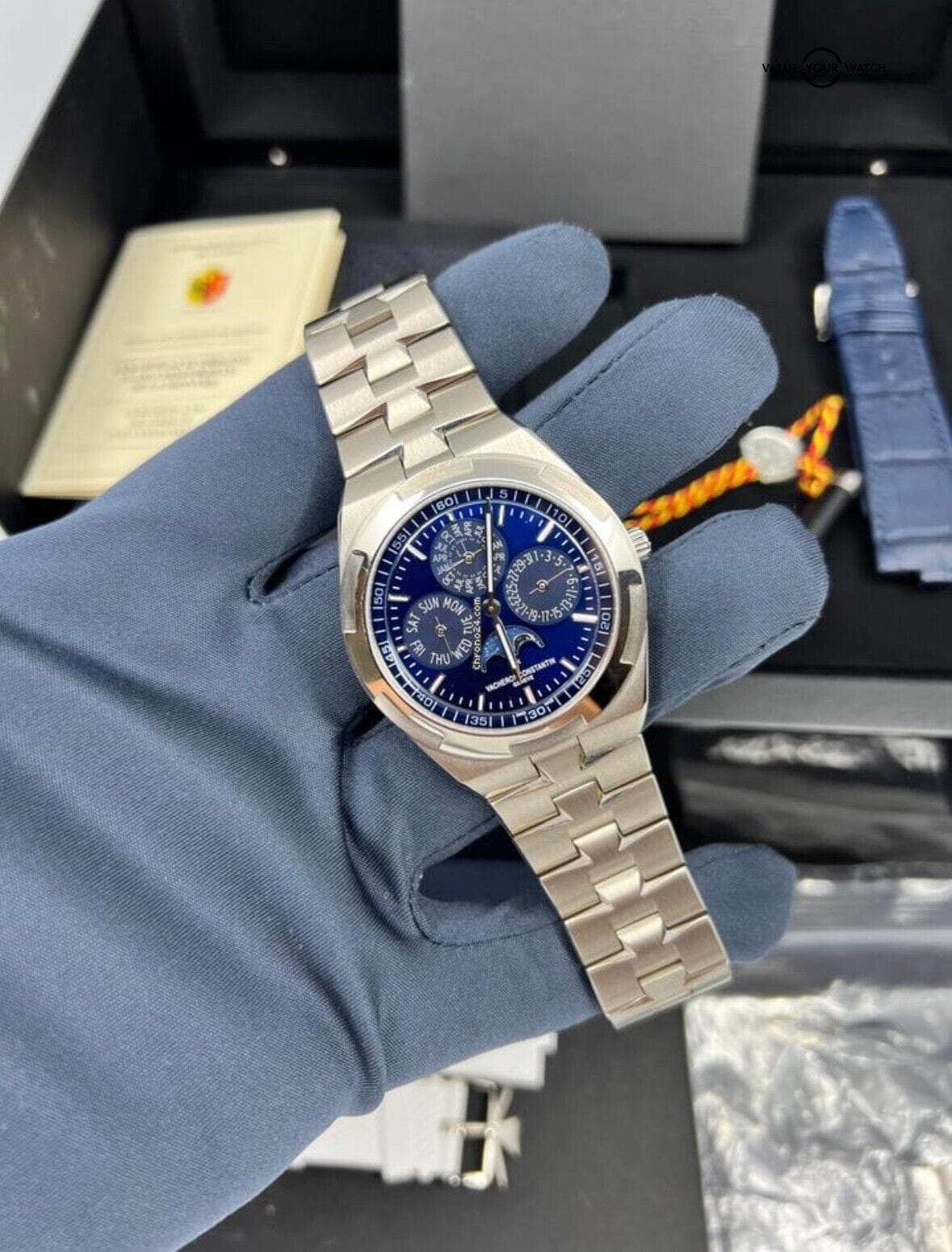 2021 Vacheron Constantin Overseas Perpetual Calendar White Gold Blue Dial 4300V - Image 9