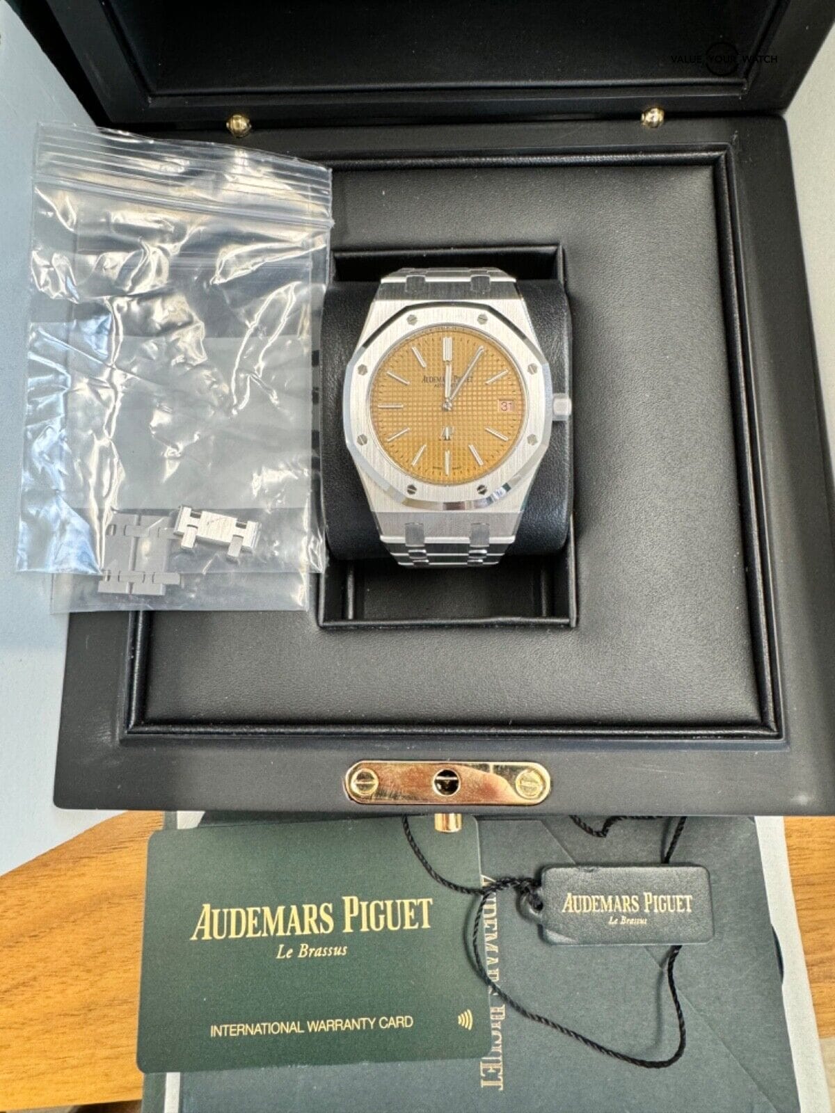 2020 Box Papers Salmon Dial Audemars Piguet AP Royal Oak Jumbo 18kt White Gold - Image 2