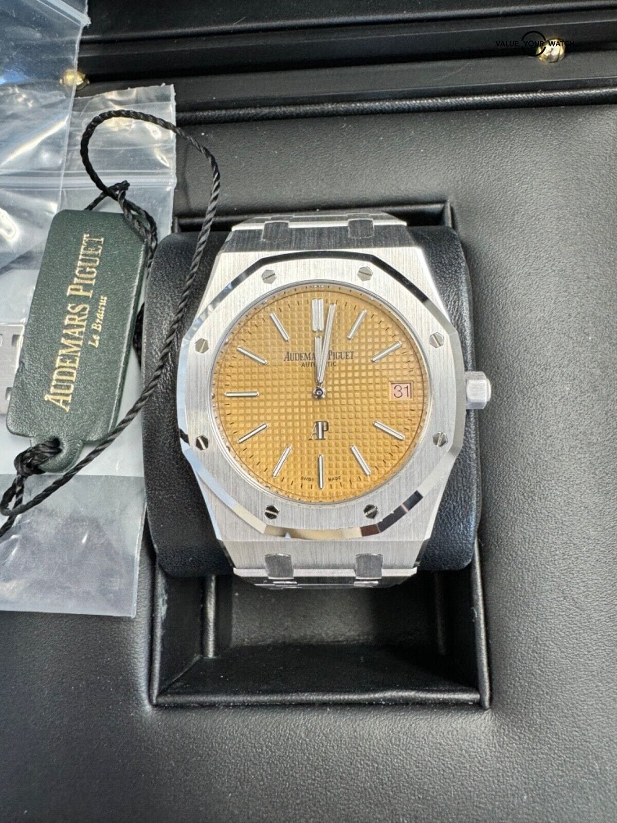2020 Box Papers Salmon Dial Audemars Piguet AP Royal Oak Jumbo 18kt White Gold - Image 3