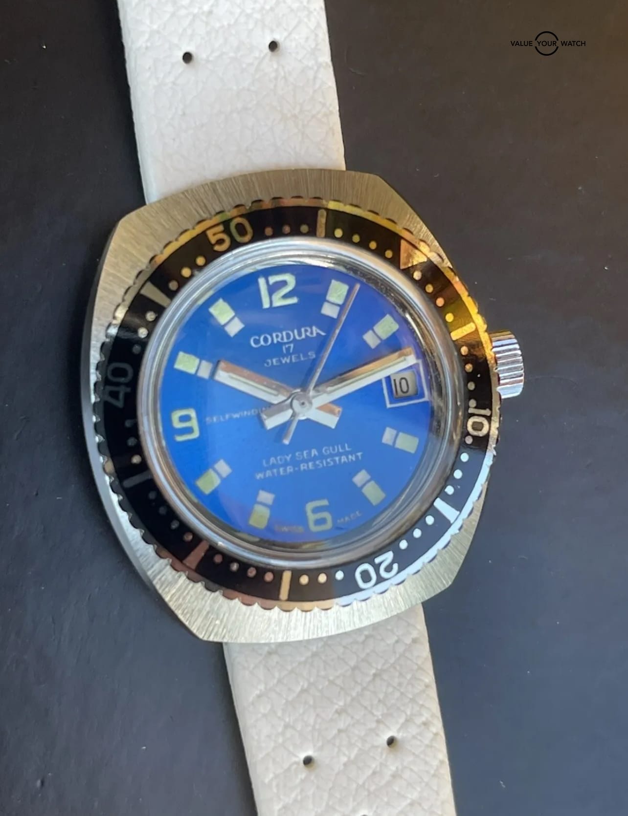 CORDURA Lady Sea Gull Diver Automatic Watch 17J Vintage SICURA WATCH Estate Sale - Image 5