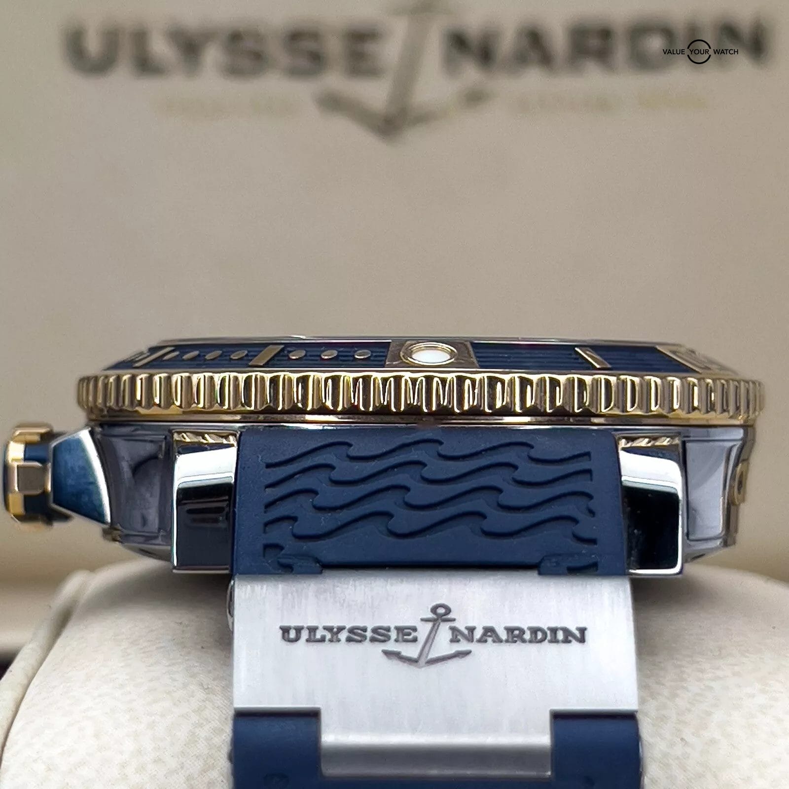 Ulysse Nardin Marine Diver 45mm Navy Blue and 18k Yellow Gold 265-90 - Image 13