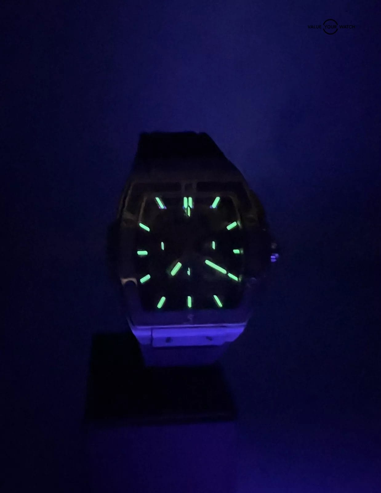 Hublot Spirit Of Big Bang Blue Titanium - Full Set w/ Extra Strap 641.NX.7170.LR - Image 3