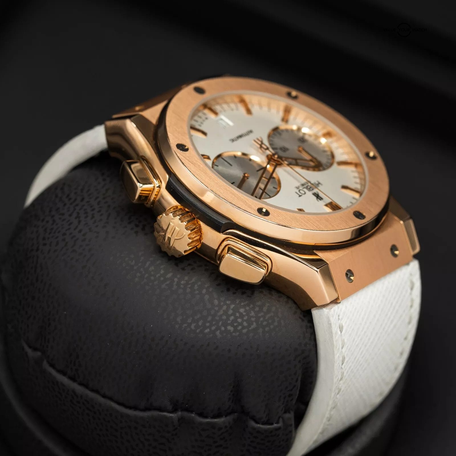 Hublot Classic Fusion White/Opaline in rose gold, 45mm full set w extra strap! - Image 11