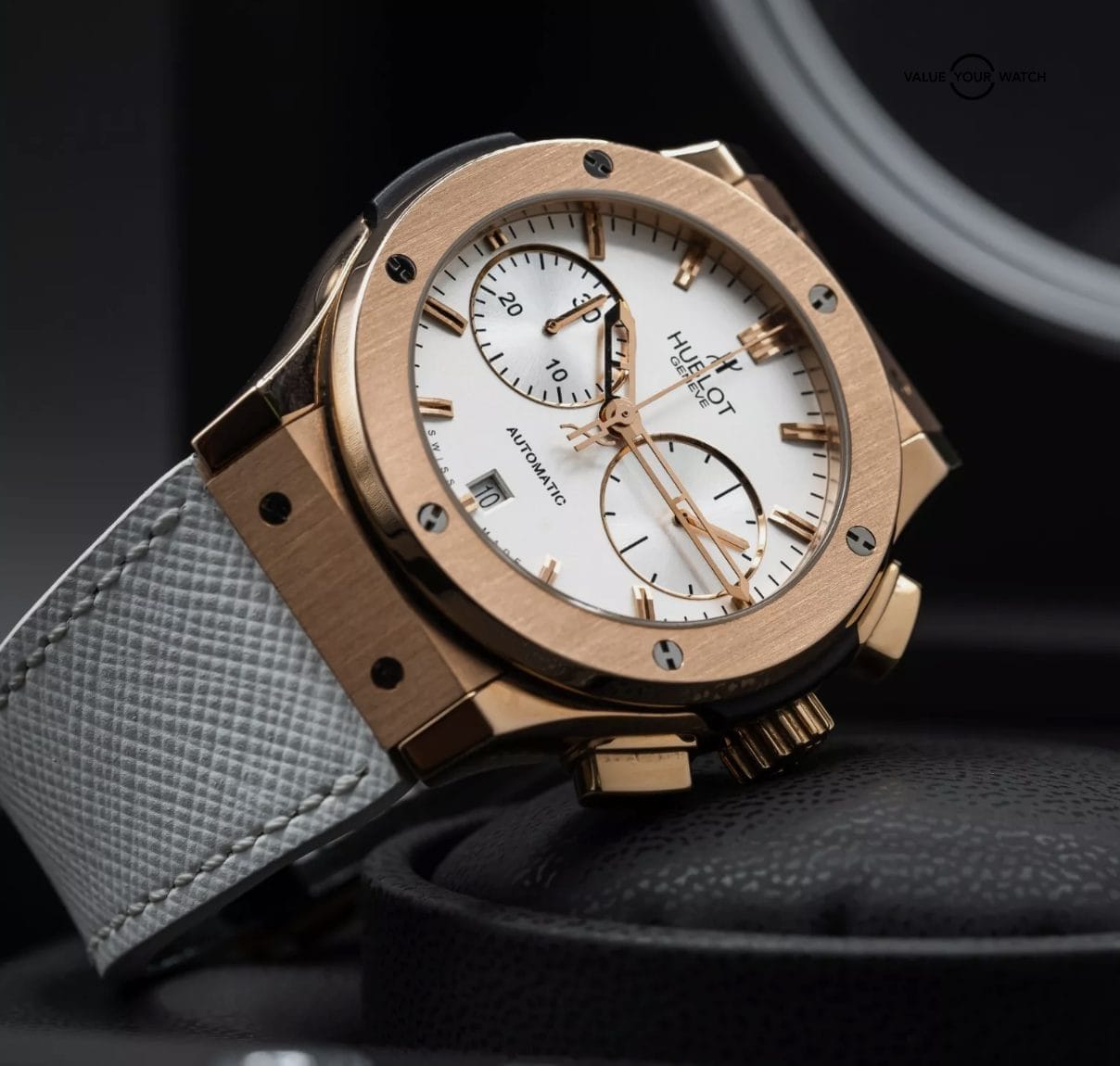 Hublot Classic Fusion White/Opaline in rose gold, 45mm full set w extra strap! - Image 18