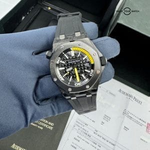 2013 Papers AUDEMARS PIGUET Black Forged Carbon Ceramic Royal Oak Offshore Diver