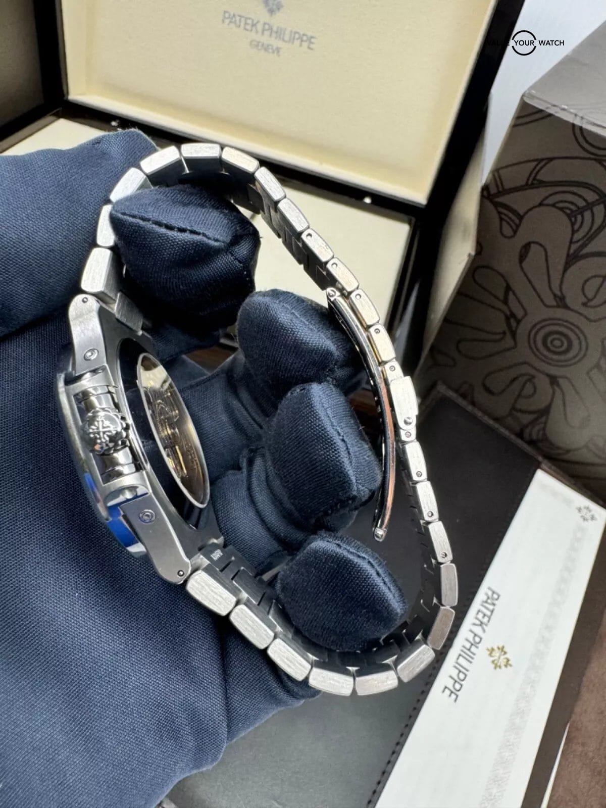 2018 MINT Box Papers Patek Philippe Nautilus Black Dial Steel Annual Calendar - Image 11