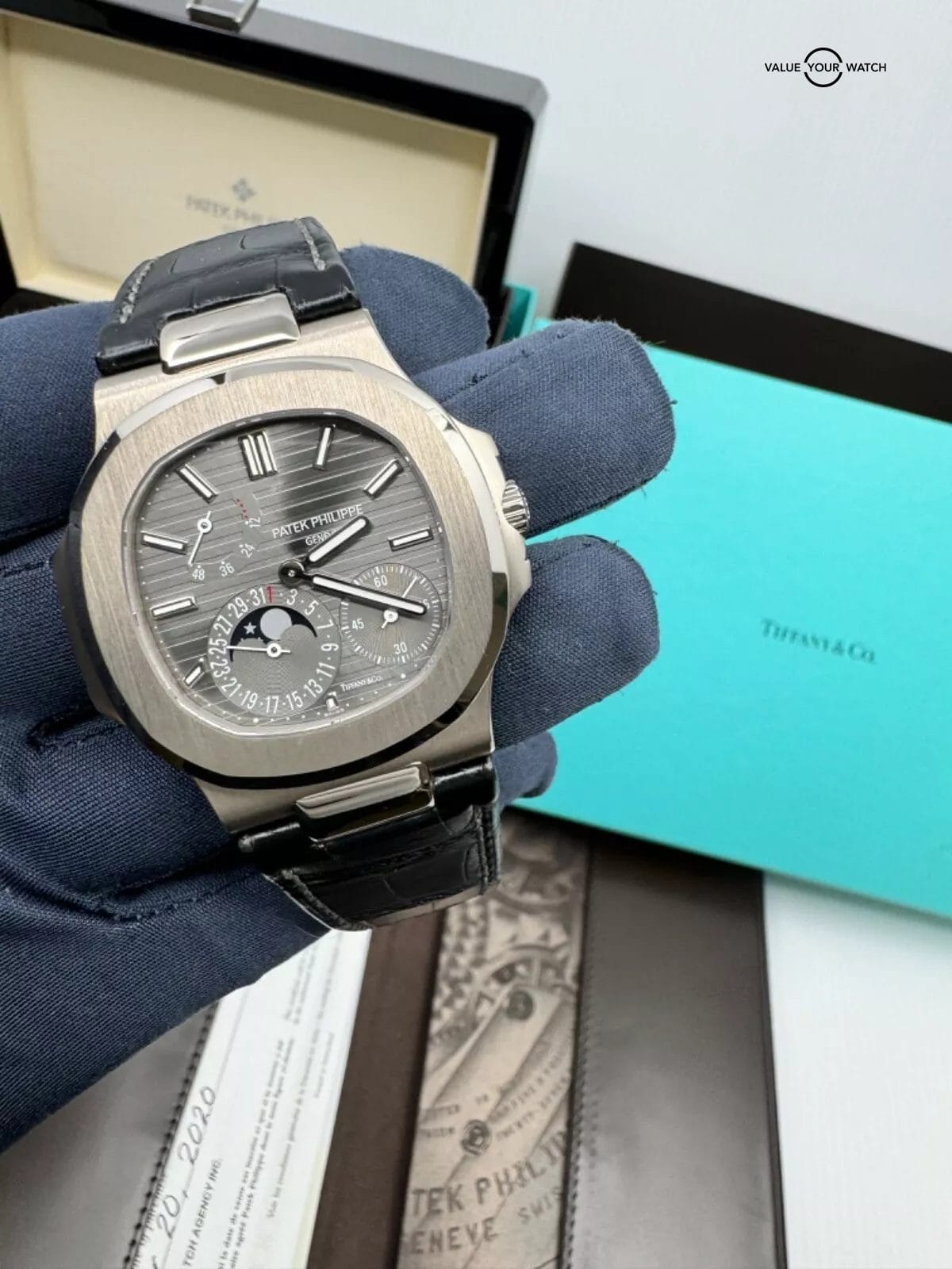 Patek philippe nautilus 5712g clearance