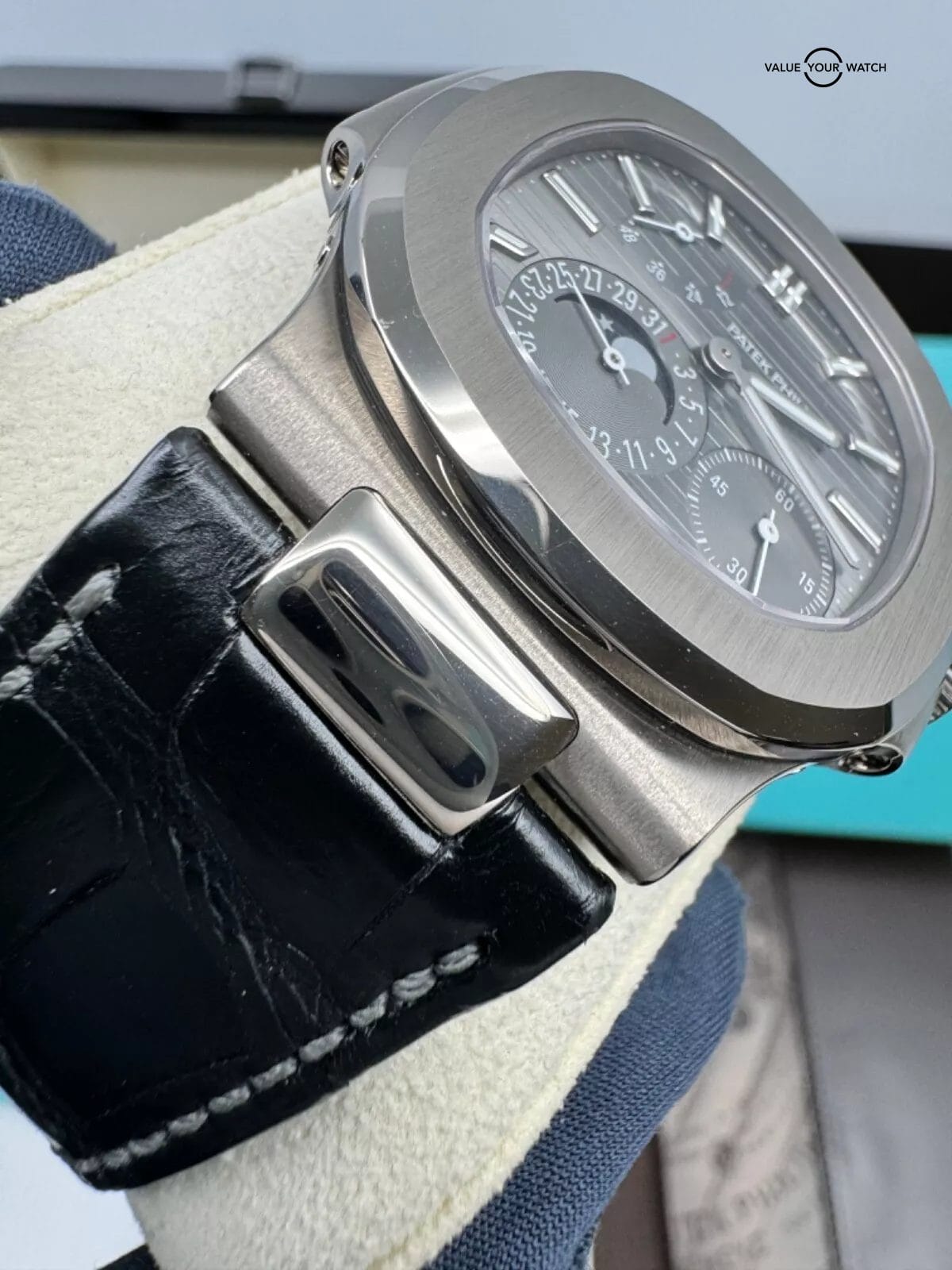 2020 Tiffany & Co. Stamped Patek Philippe Box Papers White Gold 5712G-001 - Image 5