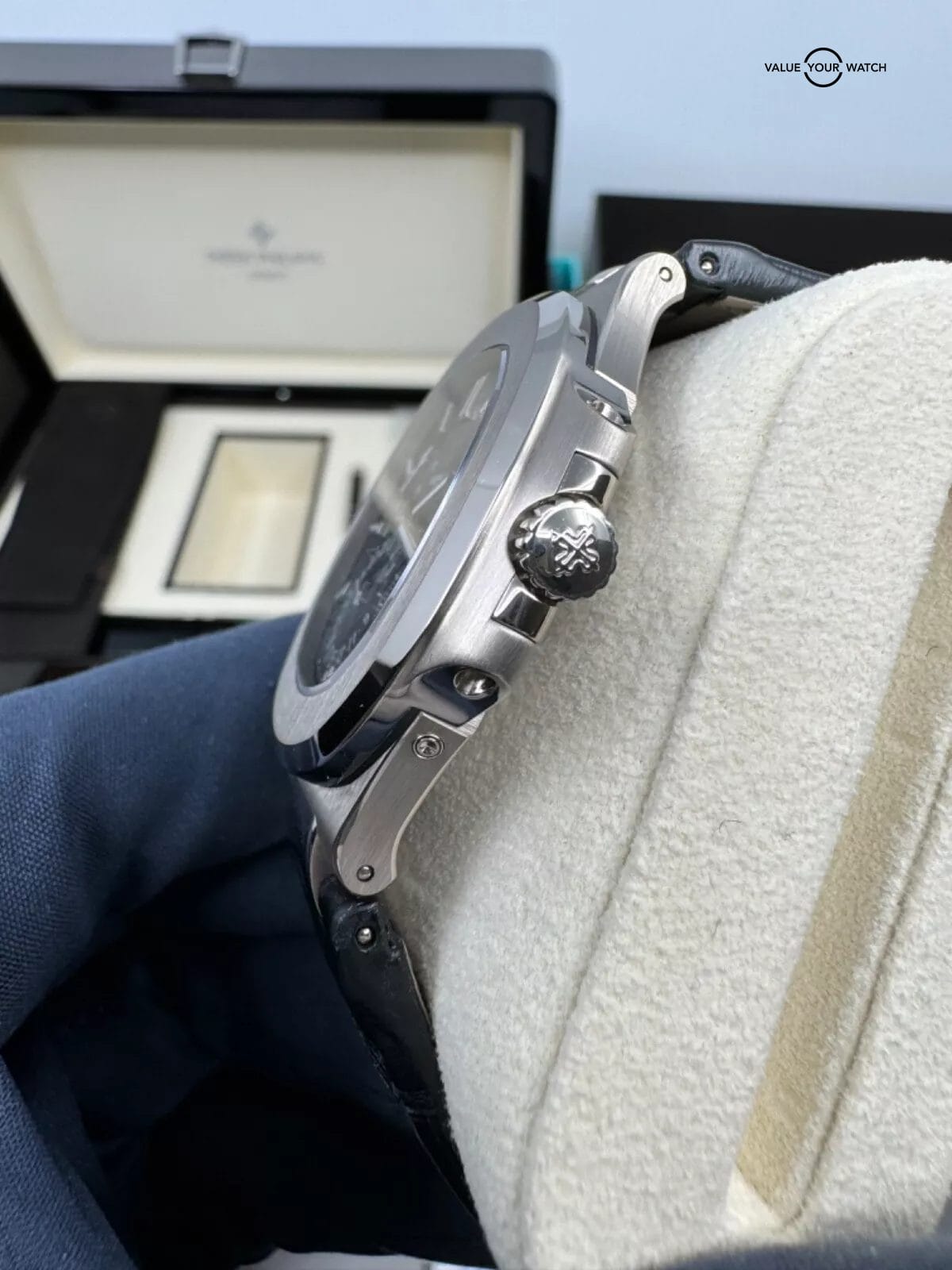 2020 Tiffany & Co. Stamped Patek Philippe Box Papers White Gold 5712G-001 - Image 7