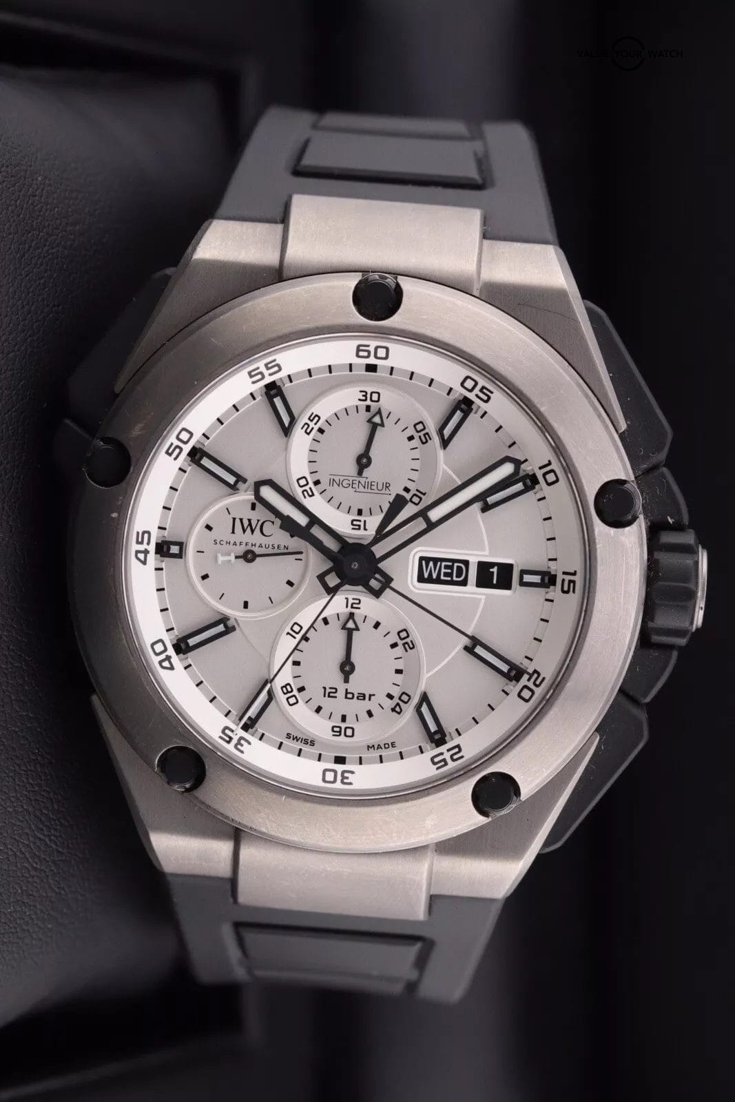 IWC Ingenieur Silver Men's Baton Indexes Dial Watch - IW386501 - Image 2