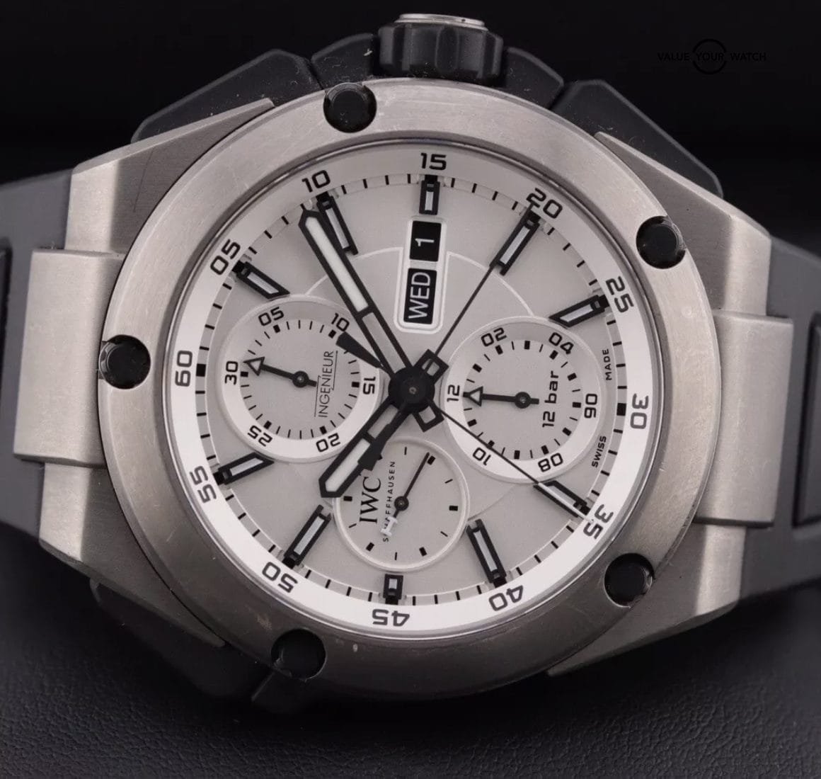 IWC Ingenieur Silver Men's Baton Indexes Dial Watch - IW386501 - Image 3