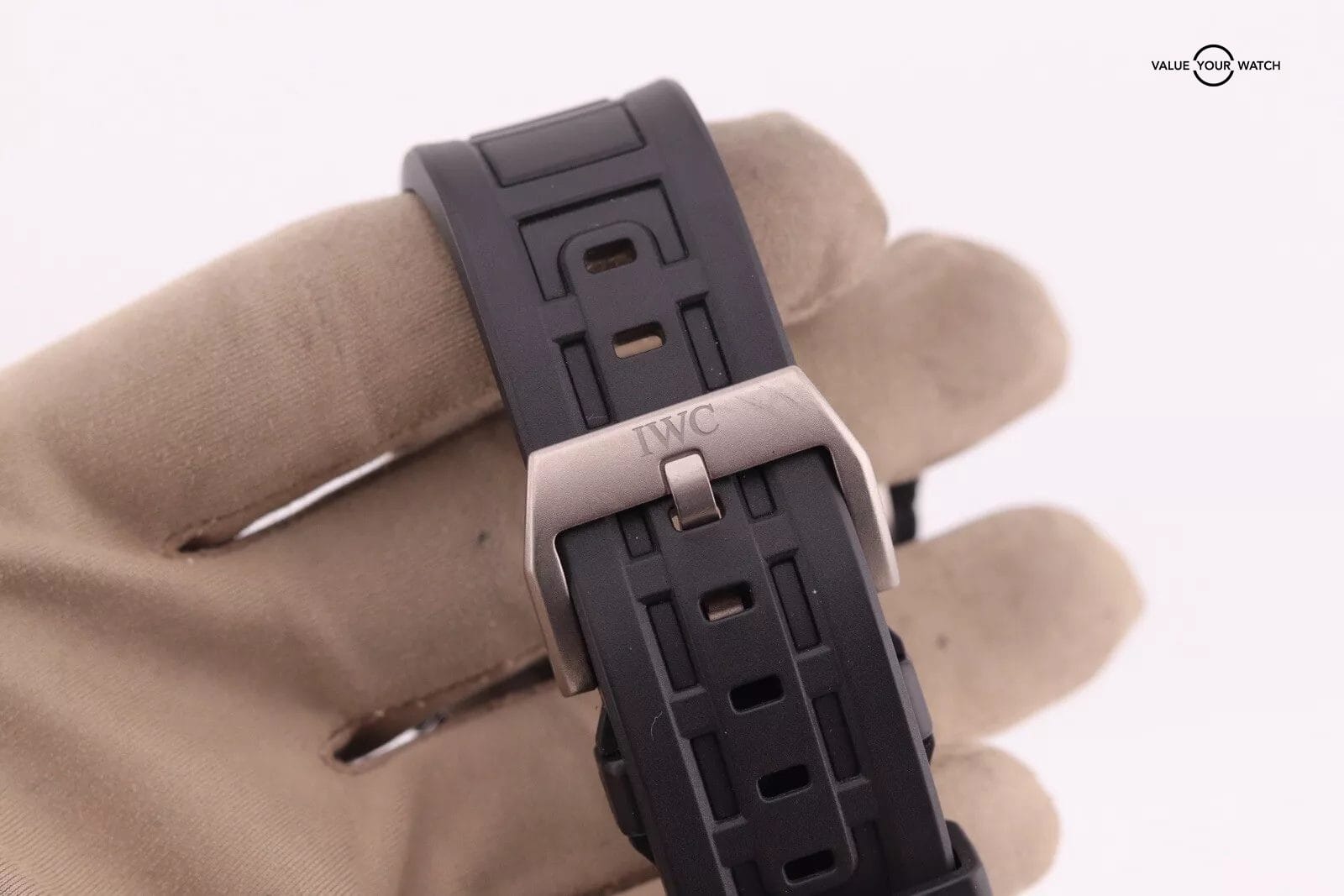 IWC Ingenieur Silver Men's Baton Indexes Dial Watch - IW386501 - Image 10