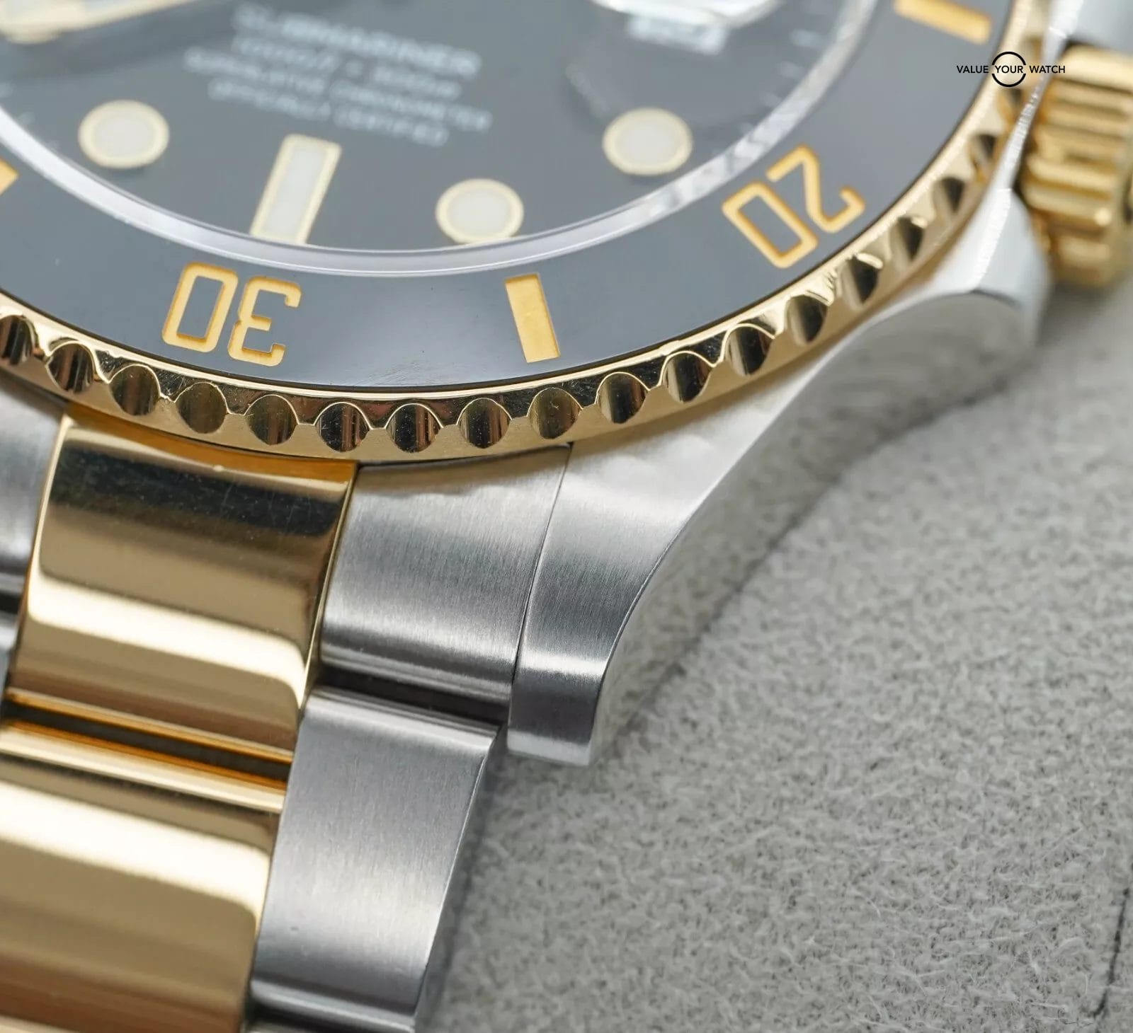 Rolex Submariner Date 41mm Black Dial 126613LN 18K Yellow Gold and SS - Image 7