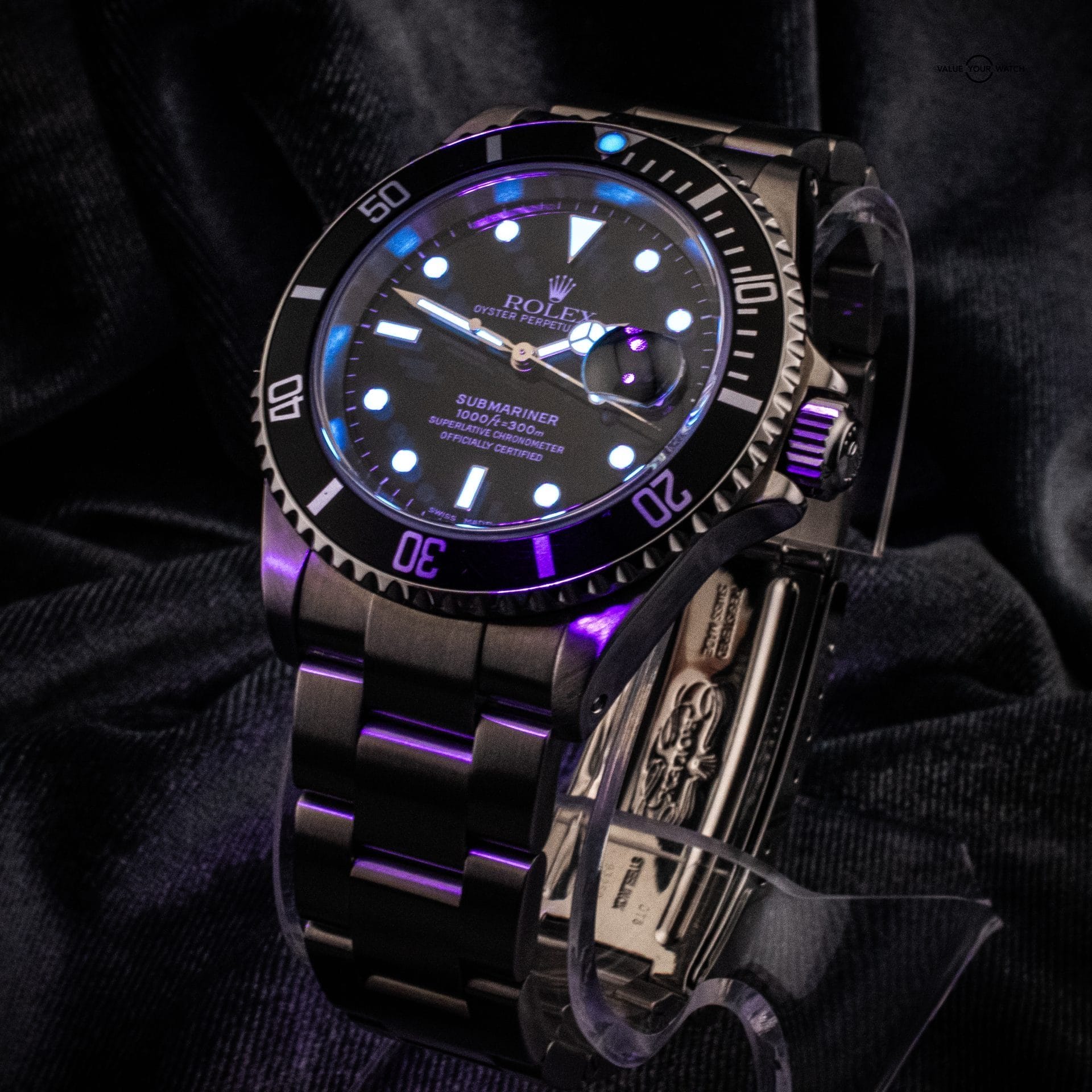 2002 Rolex Submariner Date Men’s Watch, Ref. 16610 with Box - Image 9