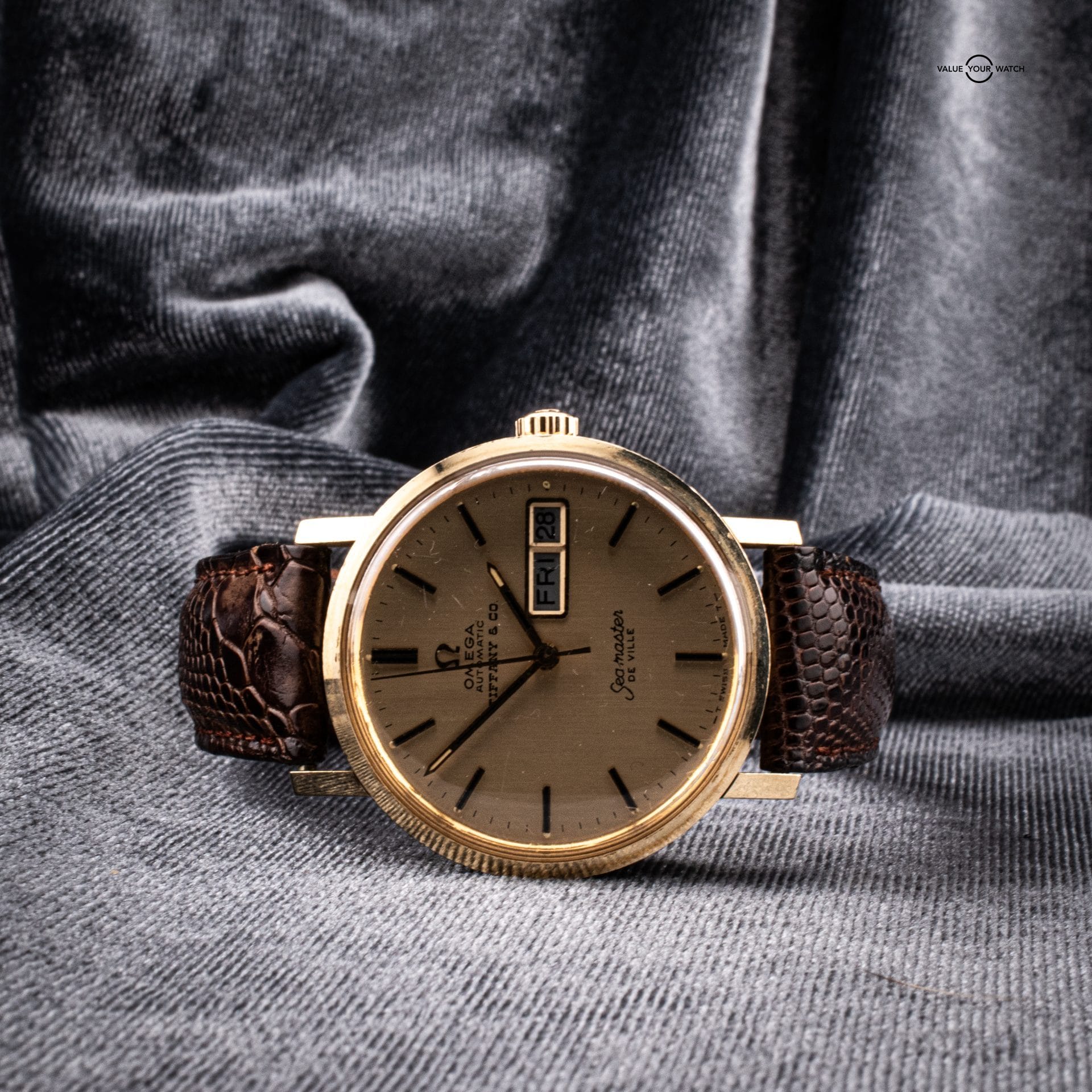 1970's Vintage Omega Seamaster DeVille Tiffany Dial 34mm Men's