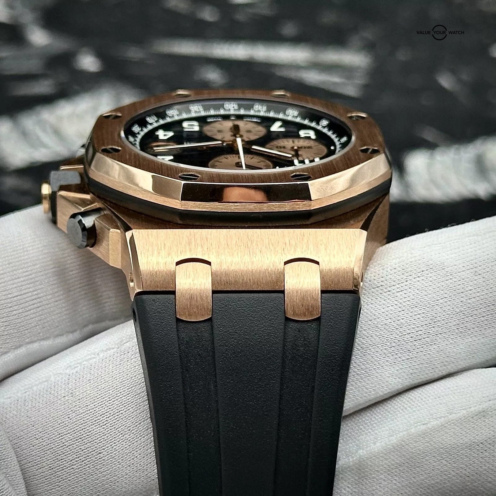 Audemars Piguet Royal Oak Offshore Half Brick Black 26470OR.OO.A002CR.02 Mint - Image 7