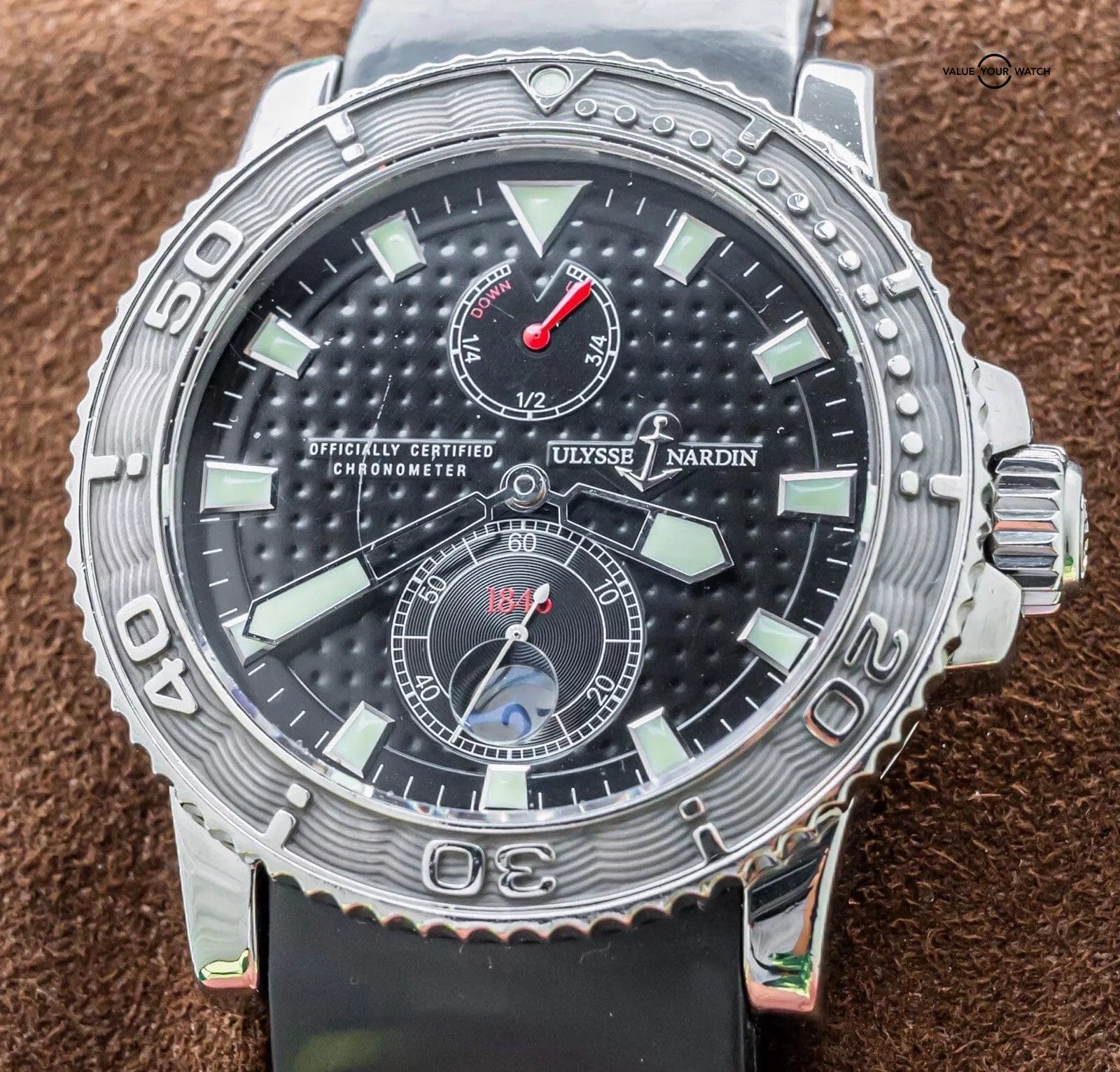 Ulysse Nardin Maxi Marine Diver 43 Black Dial Power Reserve Box Papers 263-33 - Image 15