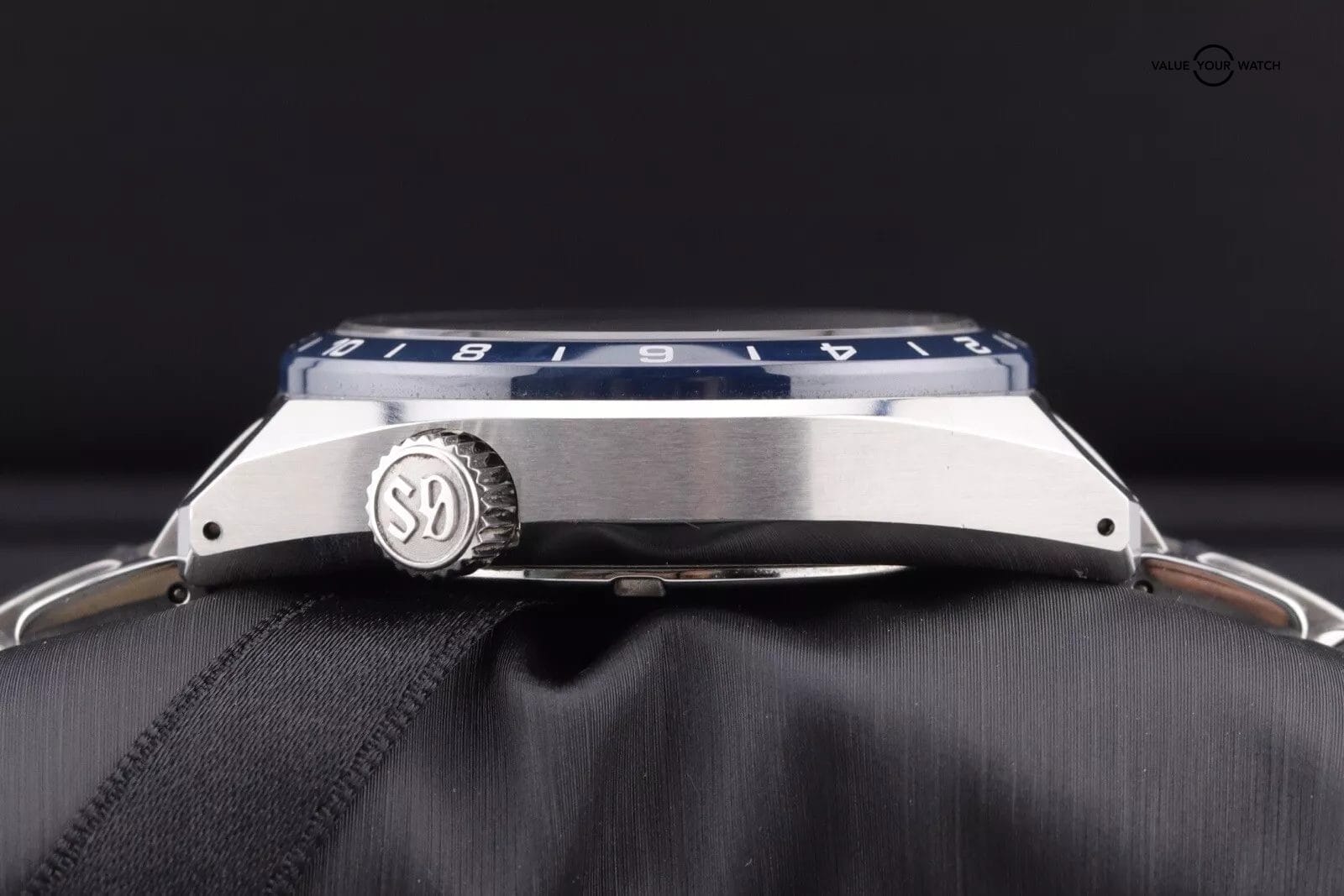 Seiko Grand Seiko Sport GMT Blue | SBGN021g | 2022 Complete Set - Image 15