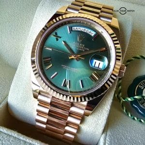 Rolex Day-Date 40mm Olive Dial in Rose Gold 228235 President DD40 Full set!