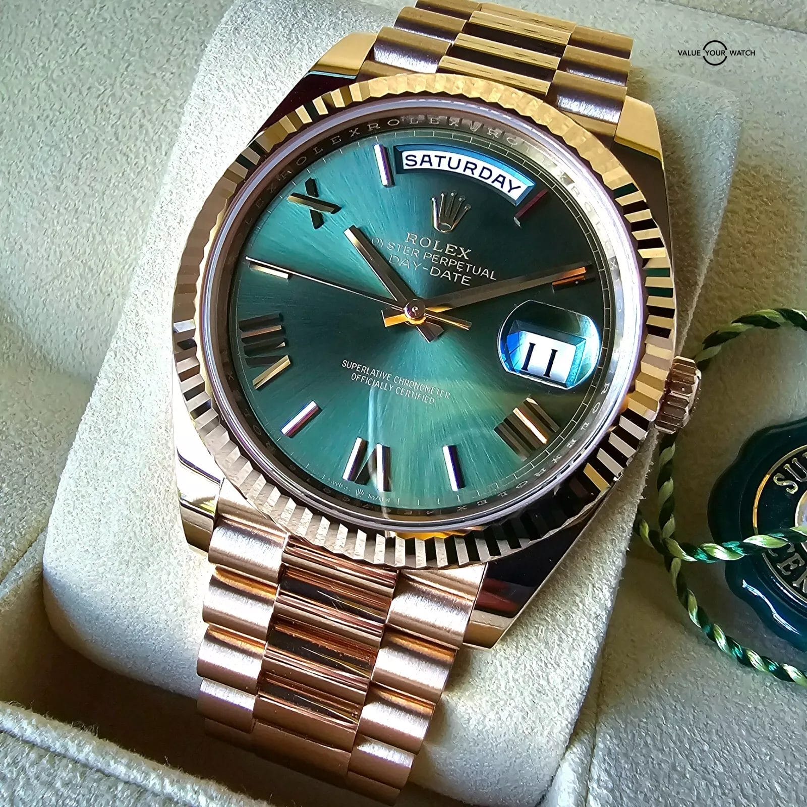 Rolex Day-Date 40mm Olive Dial in Rose Gold 228235 President DD40 Full set! - Image 9