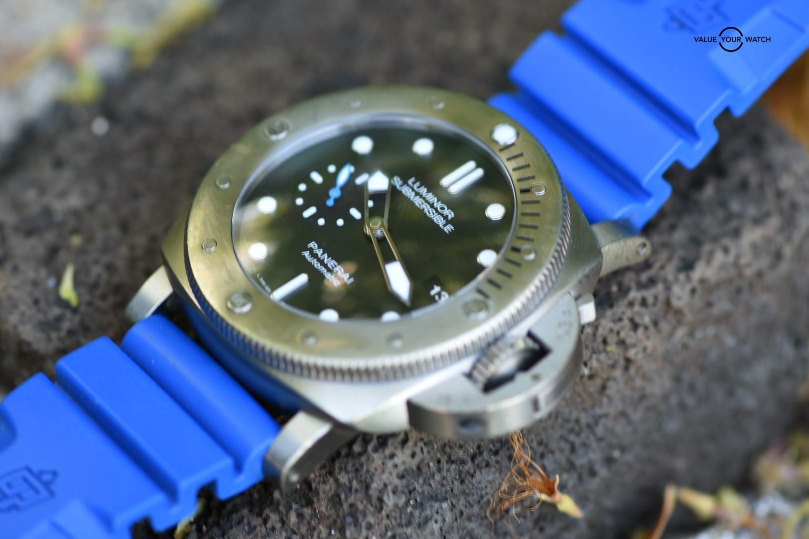 Panerai Submersible 1305 Titanium 47mm - Image 3