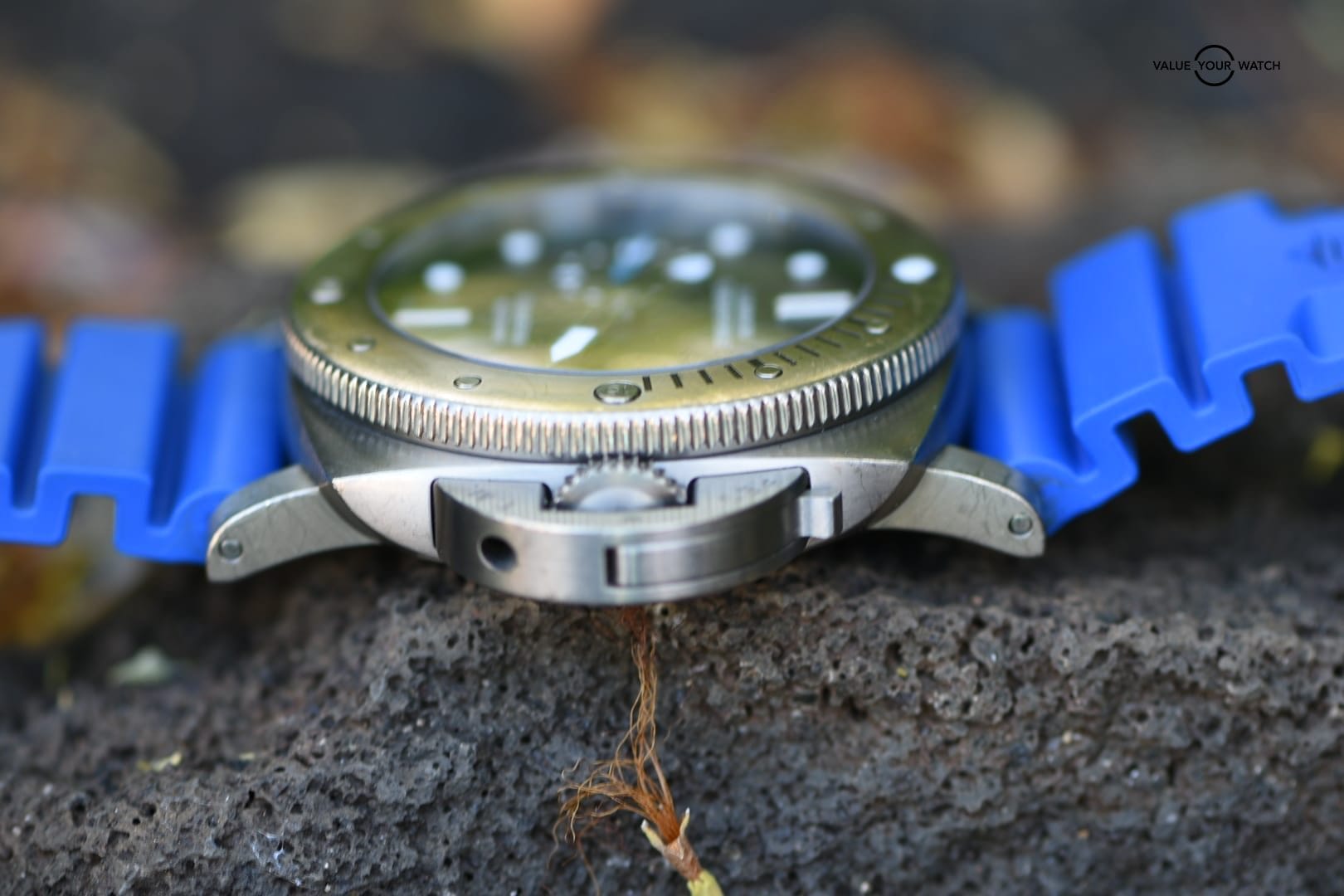 Panerai Submersible 1305 Titanium 47mm - Image 4