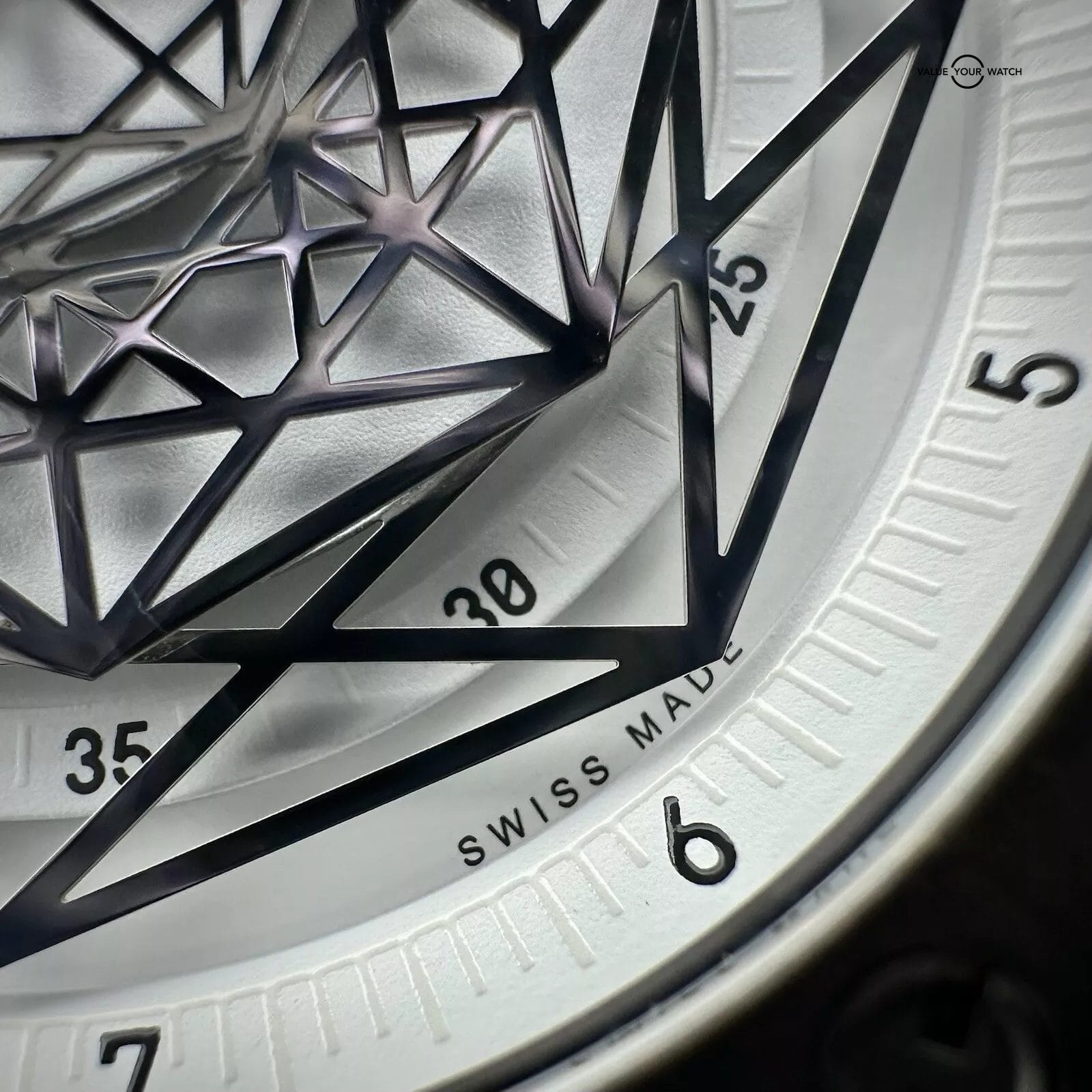 Hublot Big Bang Sang Bleu Titanium 1/200 415.NX.2027.VR.MXM18 White Box/Papers - Image 5