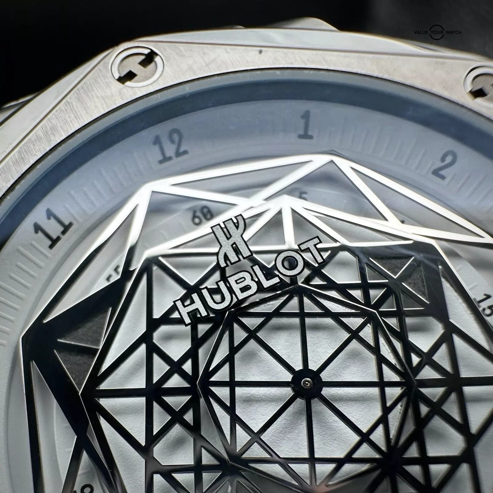 Hublot Big Bang Sang Bleu Titanium 1/200 415.NX.2027.VR.MXM18 White Box/Papers - Image 6