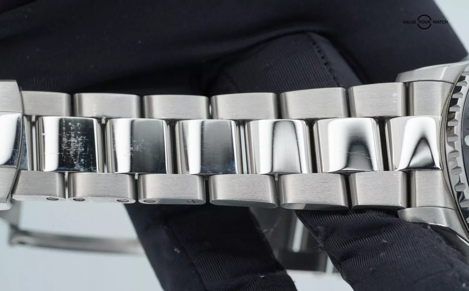 Breitling Superocean 42 “Boutique” Yellow Dial Stainless Steel A17375211I1A1! - Image 9