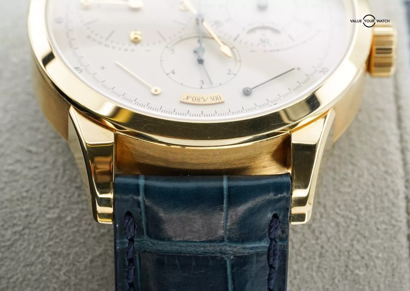 Jaeger LeCoultre Duometre Chronograph 18K Yellow Gold Q6011420! - Image 9