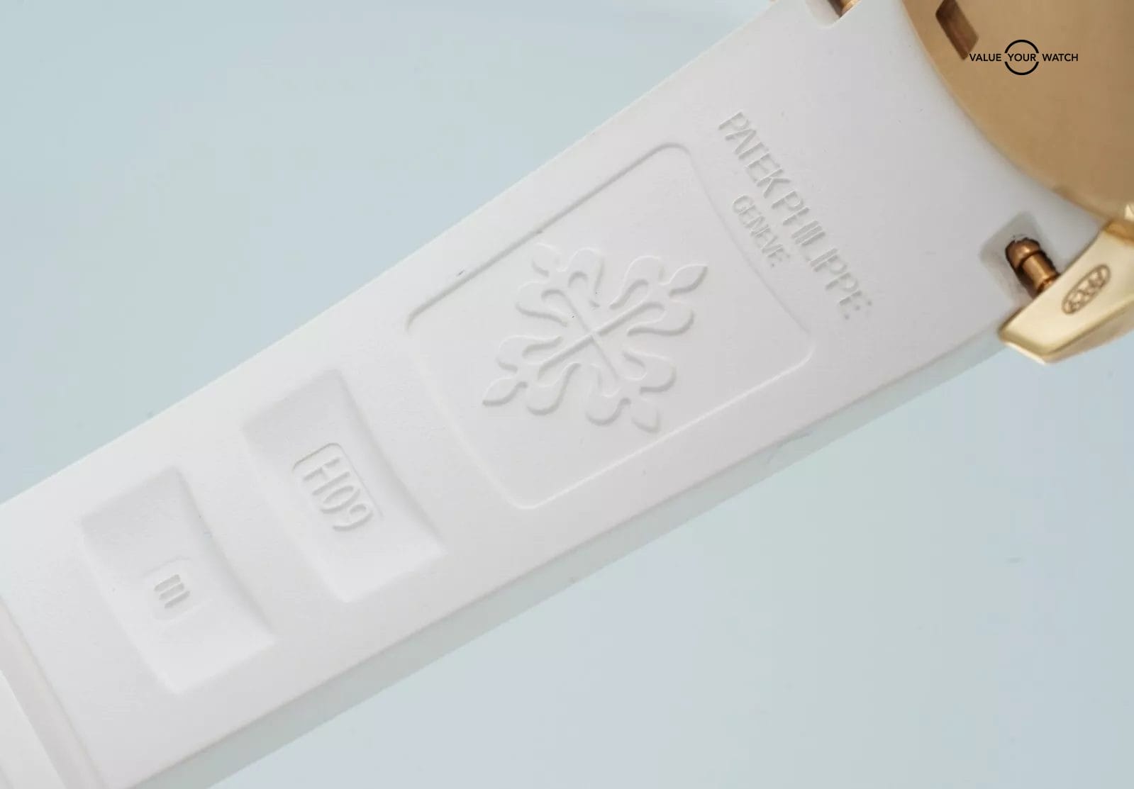 Patek Philippe Aquanaut Luce Travel 5269/200R-001 White Dial BOXES/PAPERS! - Image 14